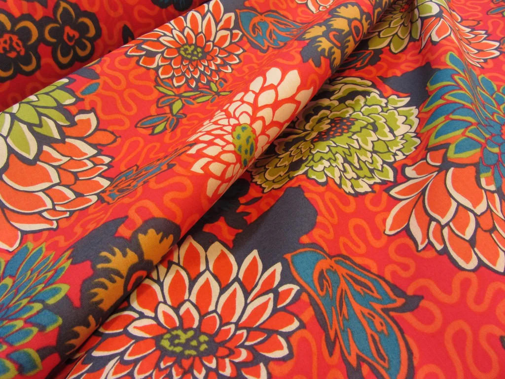 Liberty - Meandering Chrysanthemums Red Tana Lawn