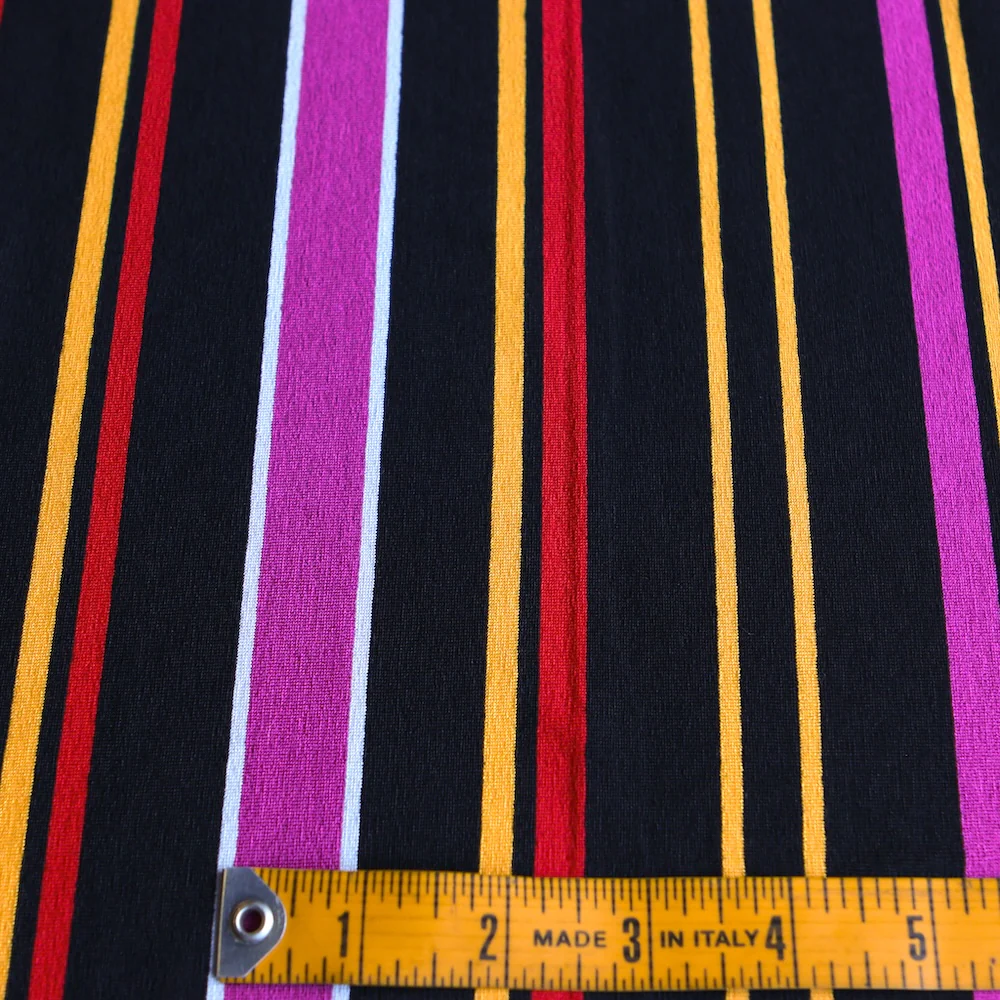 Licorice Red/Fuchsia Jersey - Image 3