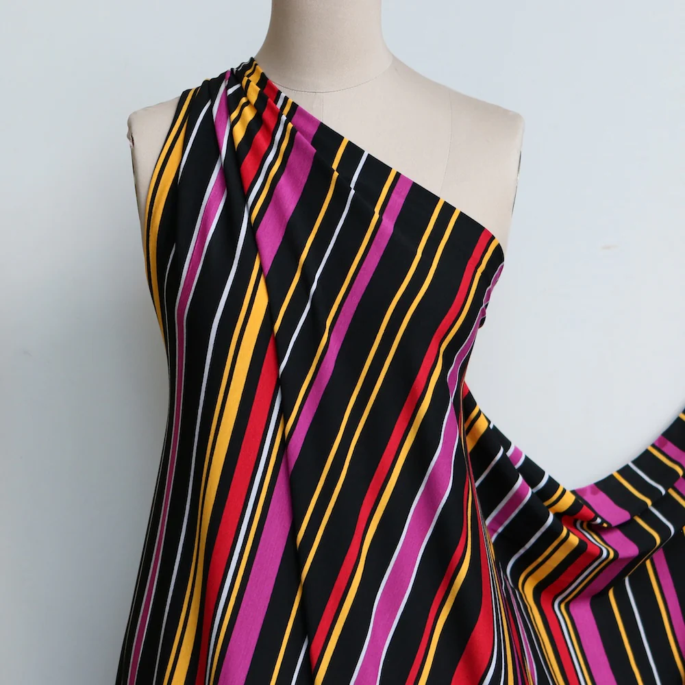 Licorice Red/Fuchsia Jersey - Image 5