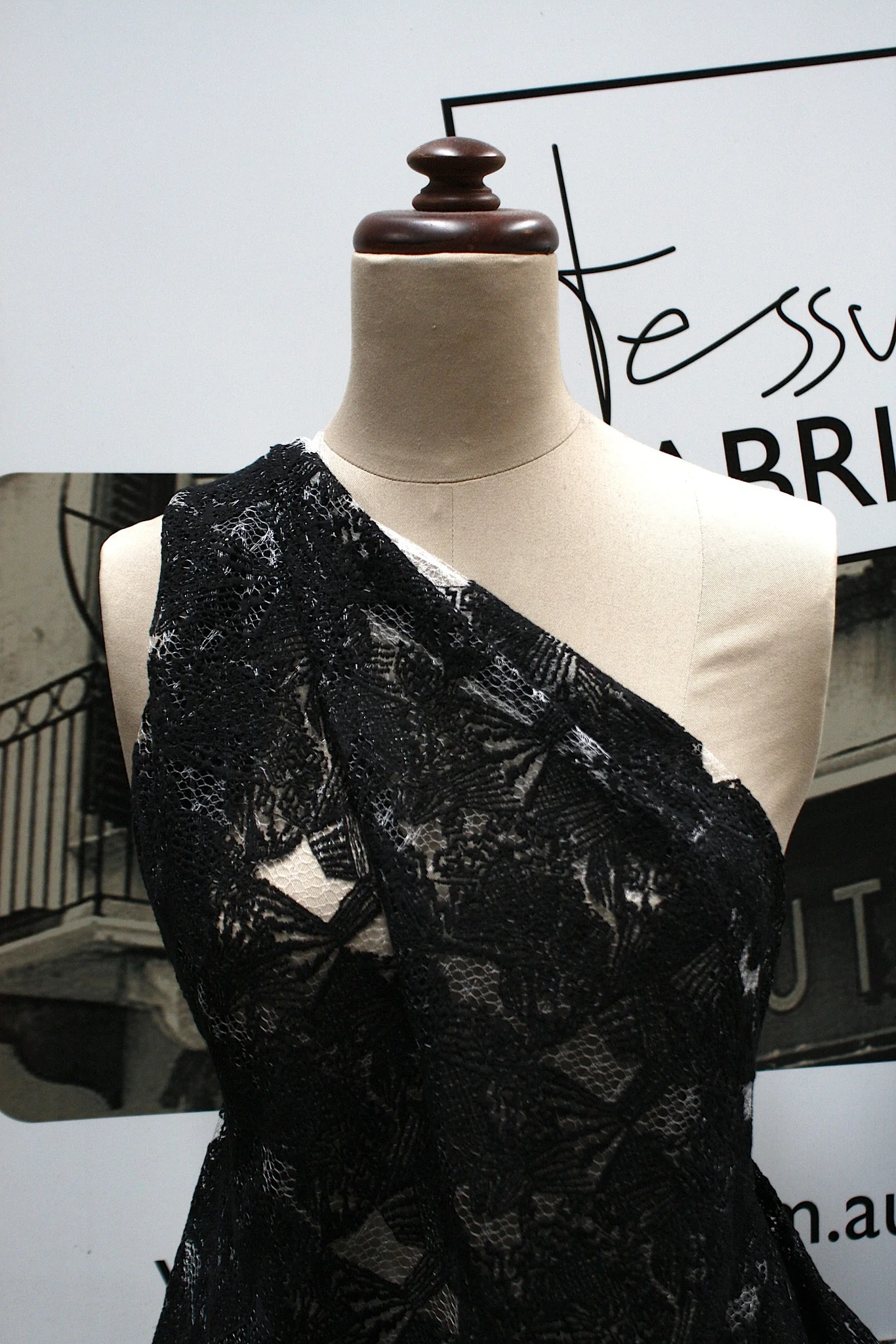 Licorice Spaghetti Net - Image 5