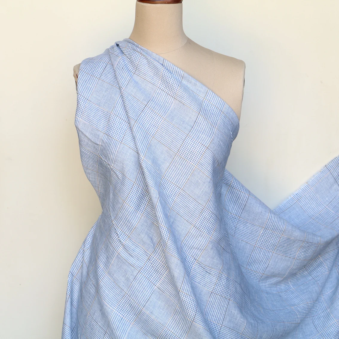 Light Rain Check Linen - Image 5