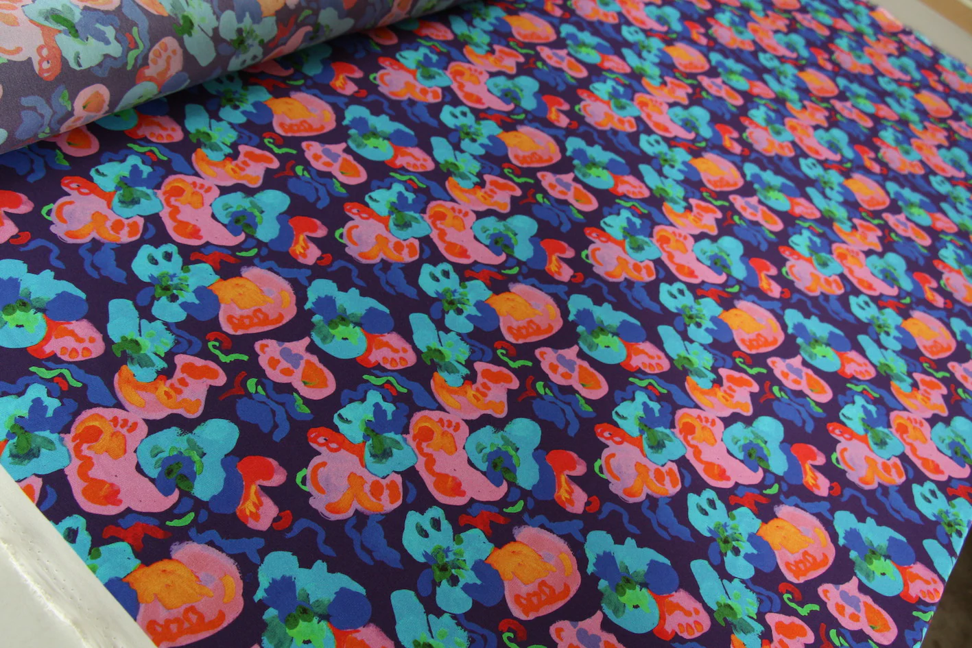 Lily Pad Crepe - Liberty Silk CDC - Image 3