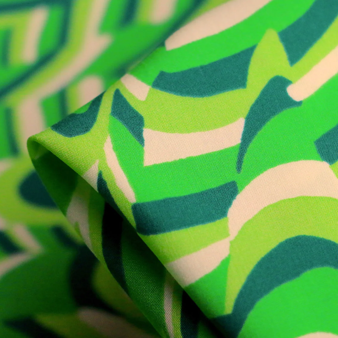 Lime Twist Viscose Poplin