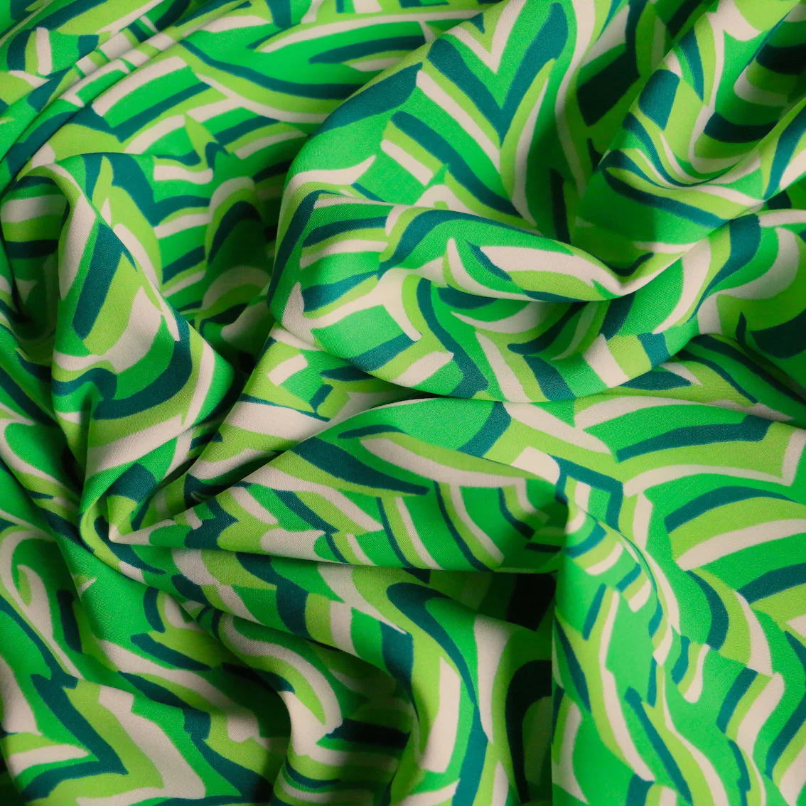 Lime Twist Viscose Poplin - Image 2