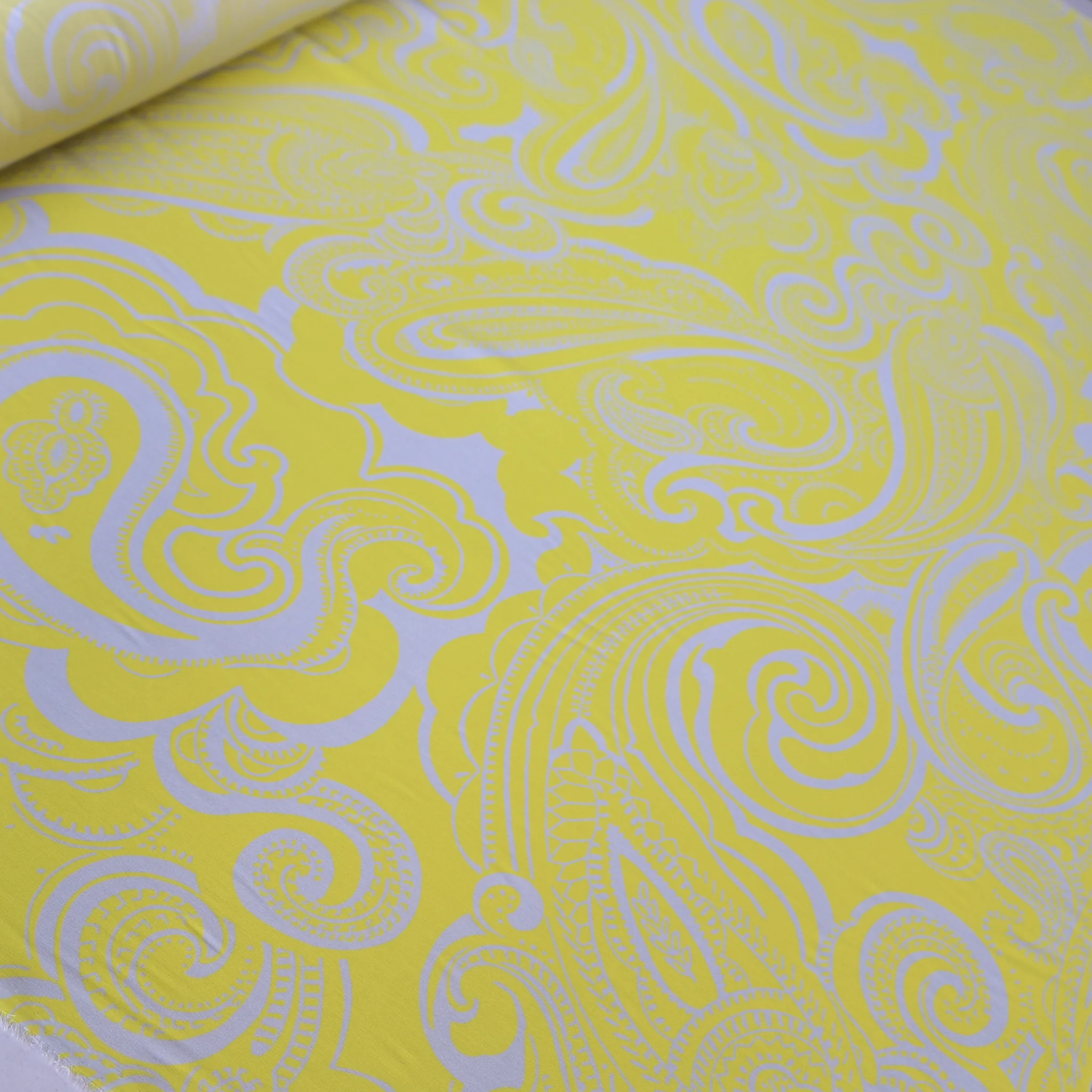 Limoncello Paisley Silk Crepe De Chine - Image 4