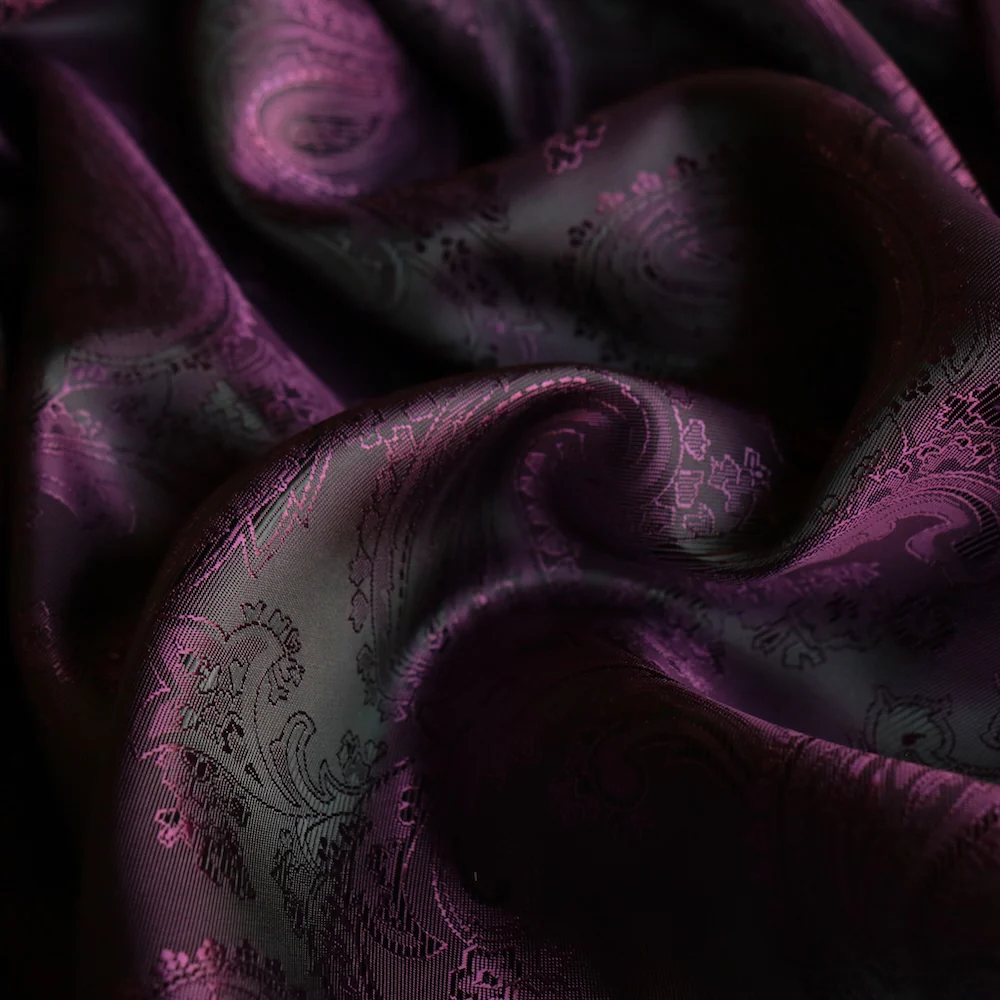 Lin Paisley Berry/Black - Fancy Lining - Image 2