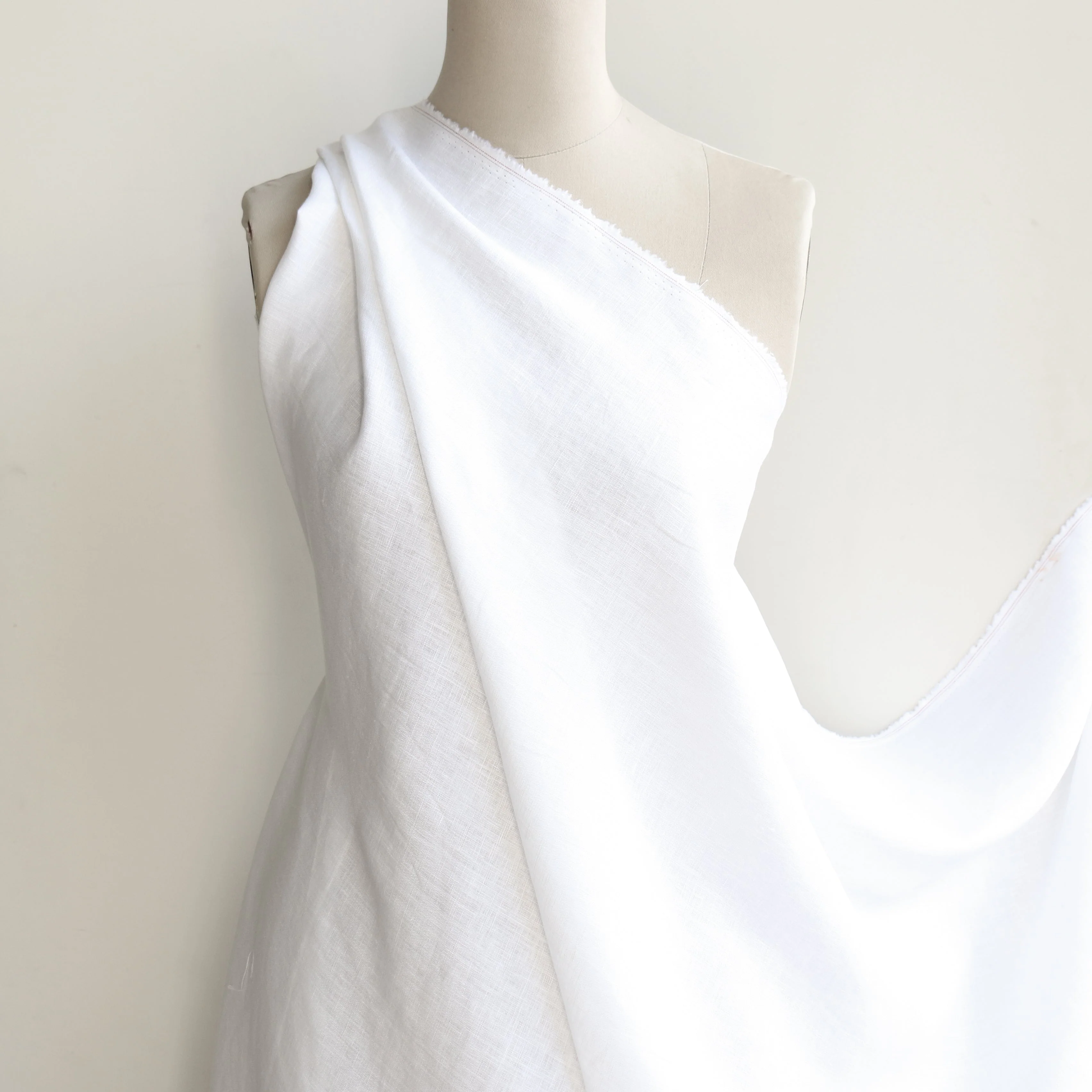 Lina White Linen - Image 3