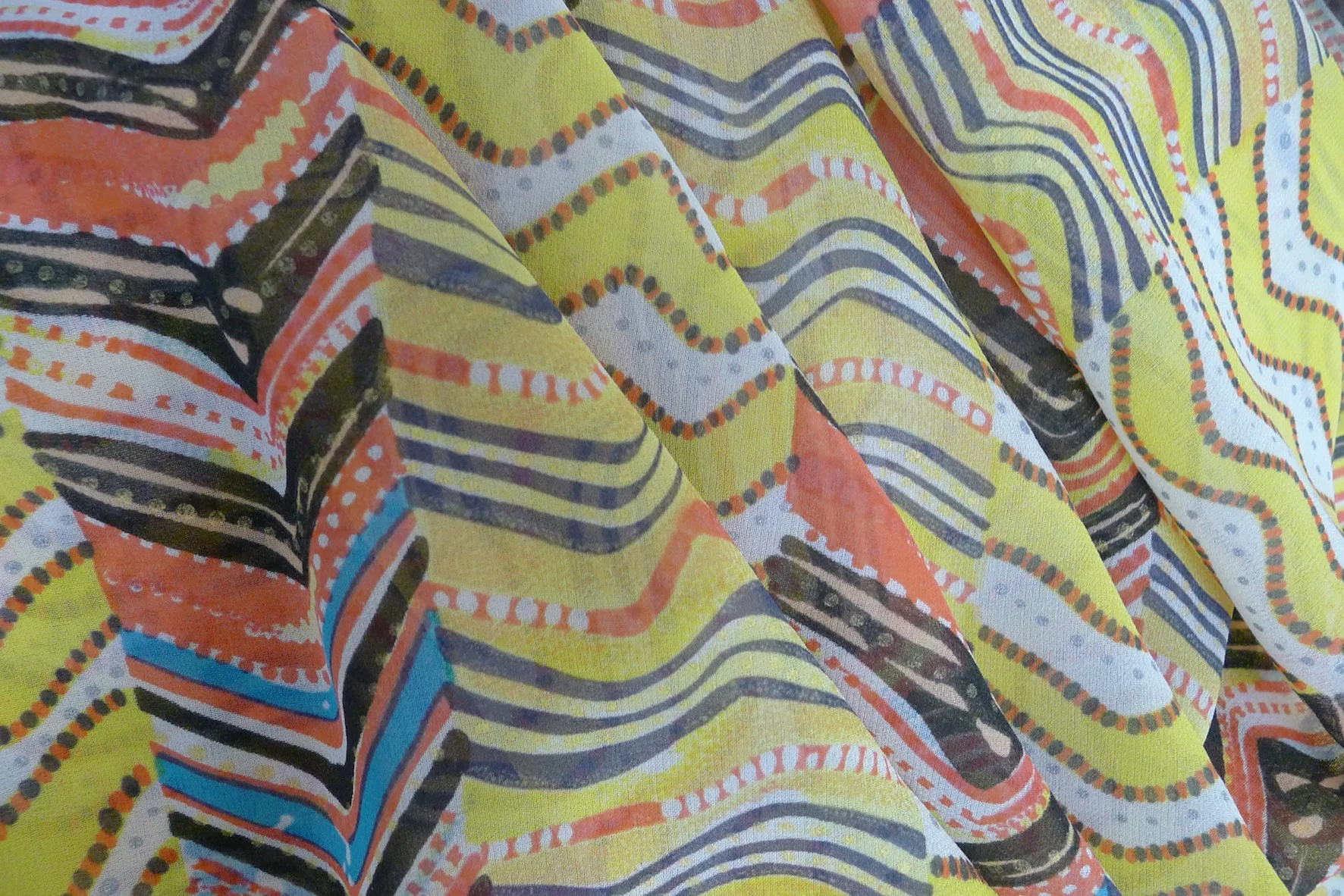 Line Decorous - Image 5