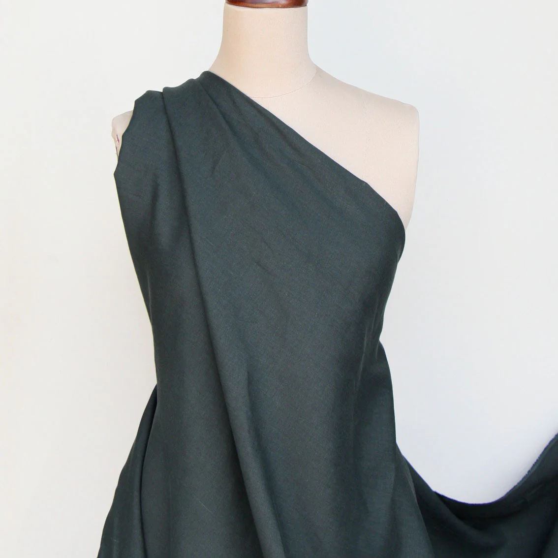 Linford Licorice Washed Linen - Image 5