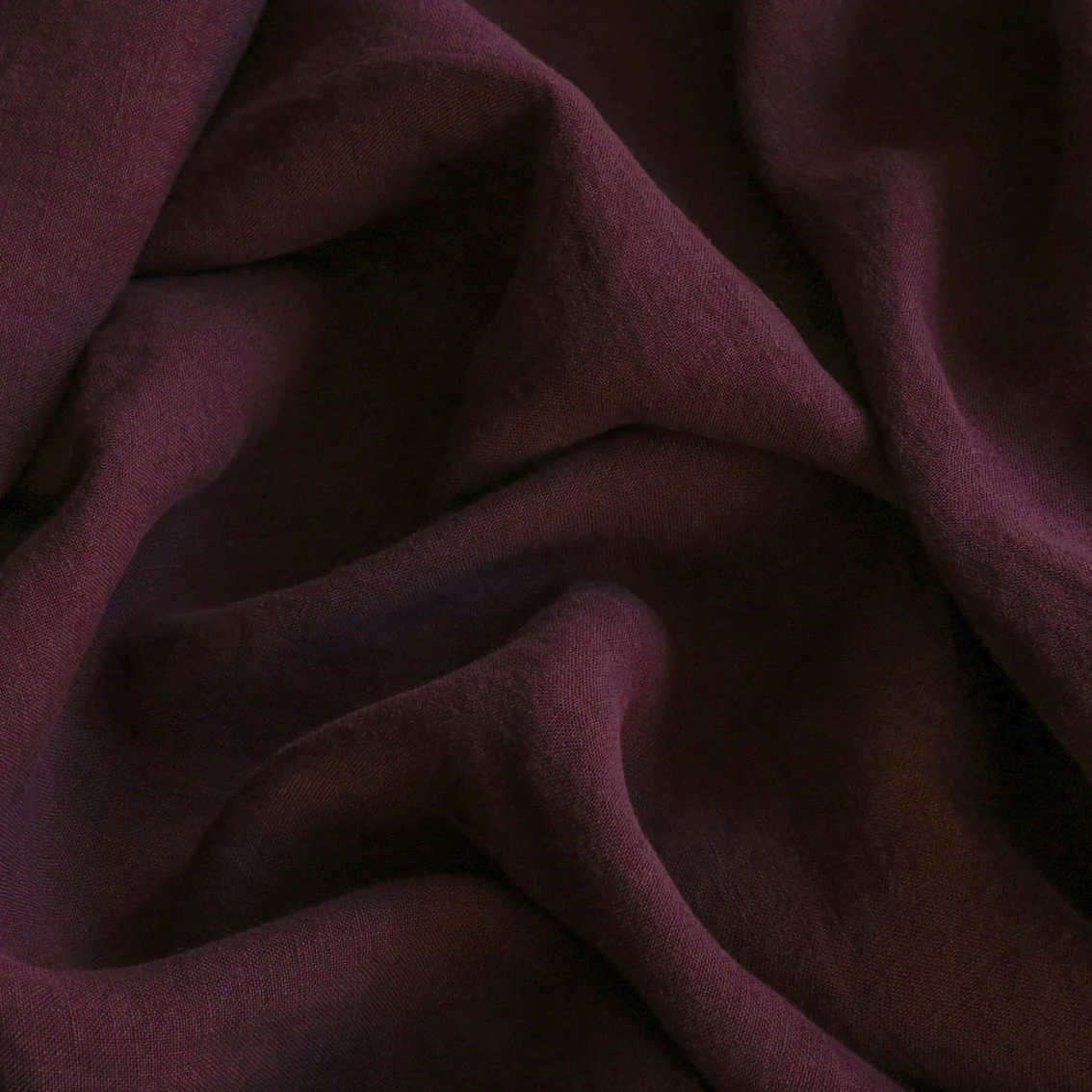 Linford Plum Washed Linen - Image 2