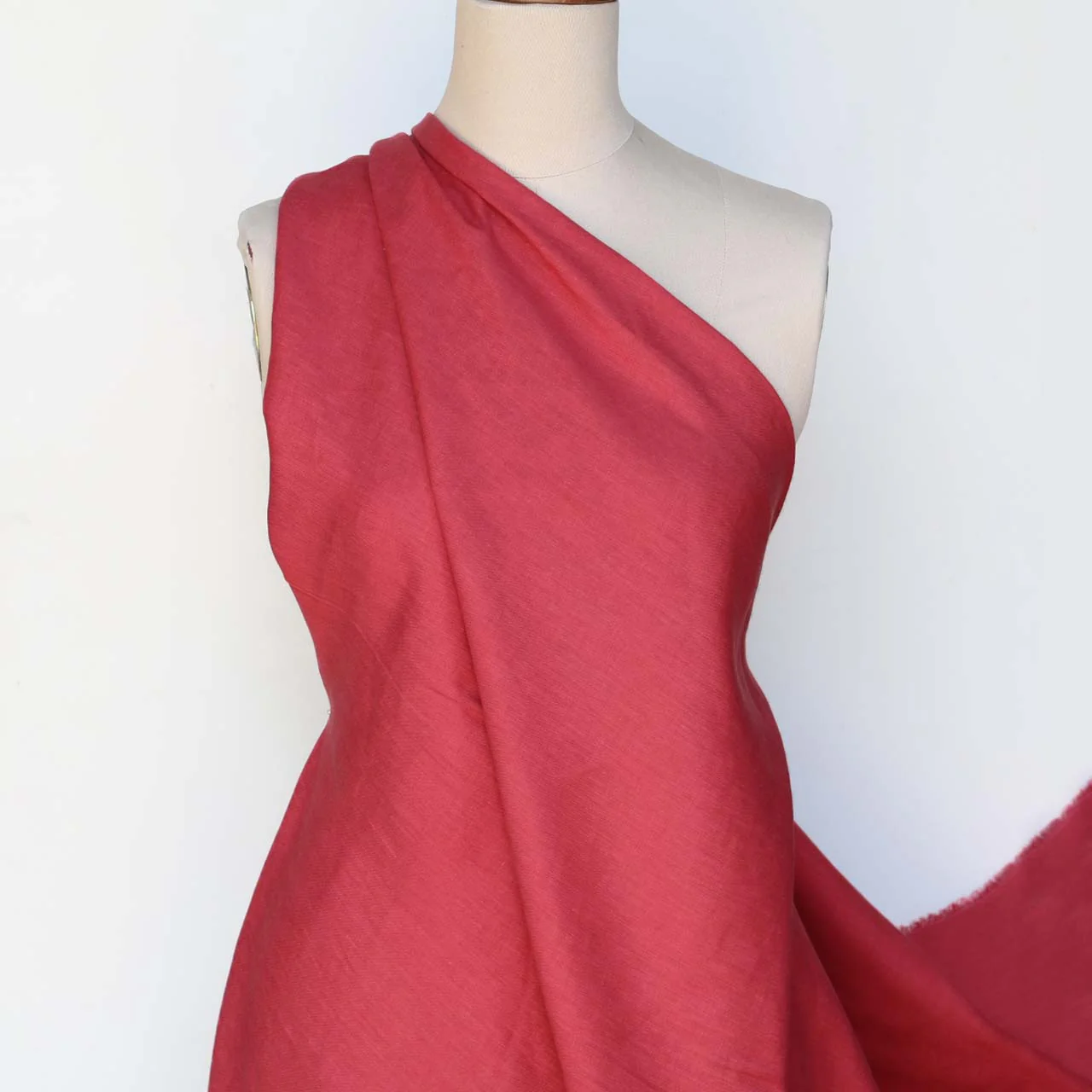 Linford Rouge Washed Linen - Image 3