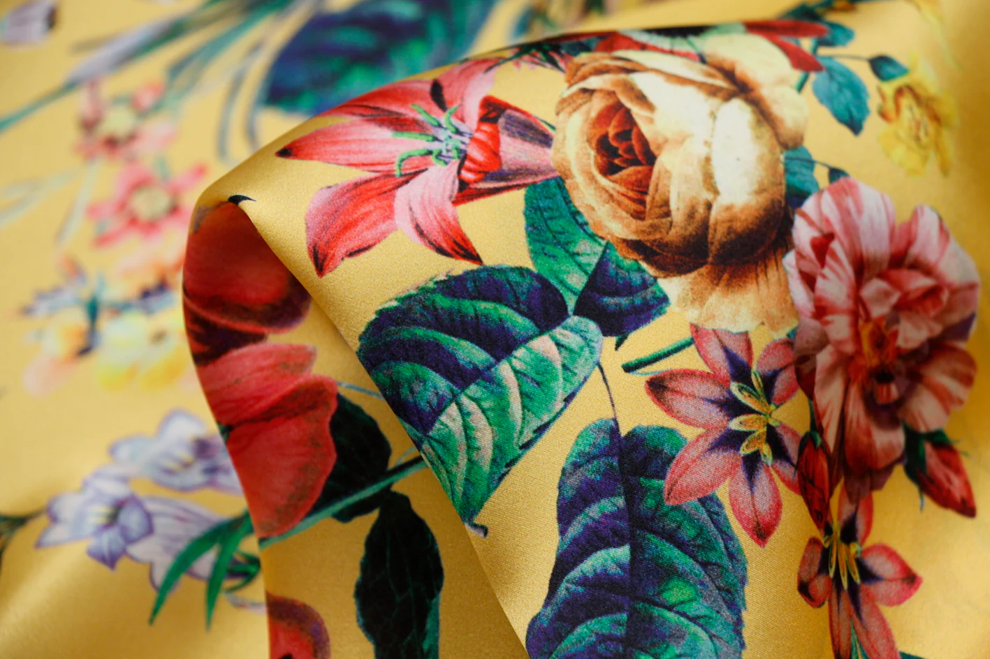 Lola's Garden - Silk Satin