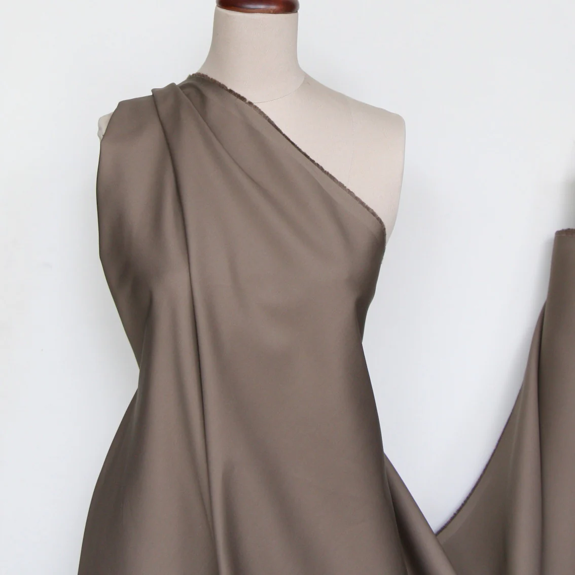Long Tall Taupe - Image 4