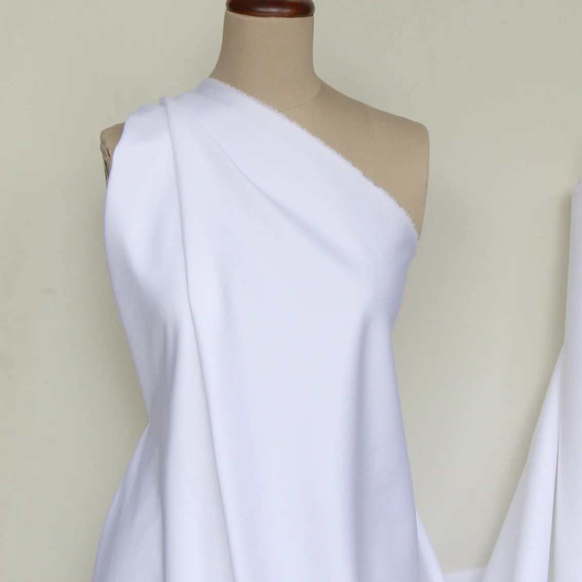 Long Tall White - Image 4