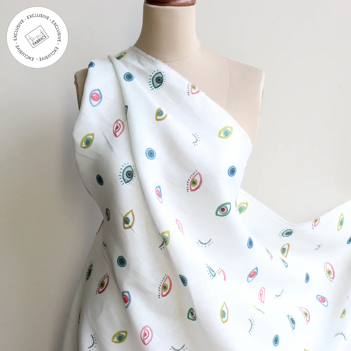 Looking At You Ivory Printed Linen - Image 5