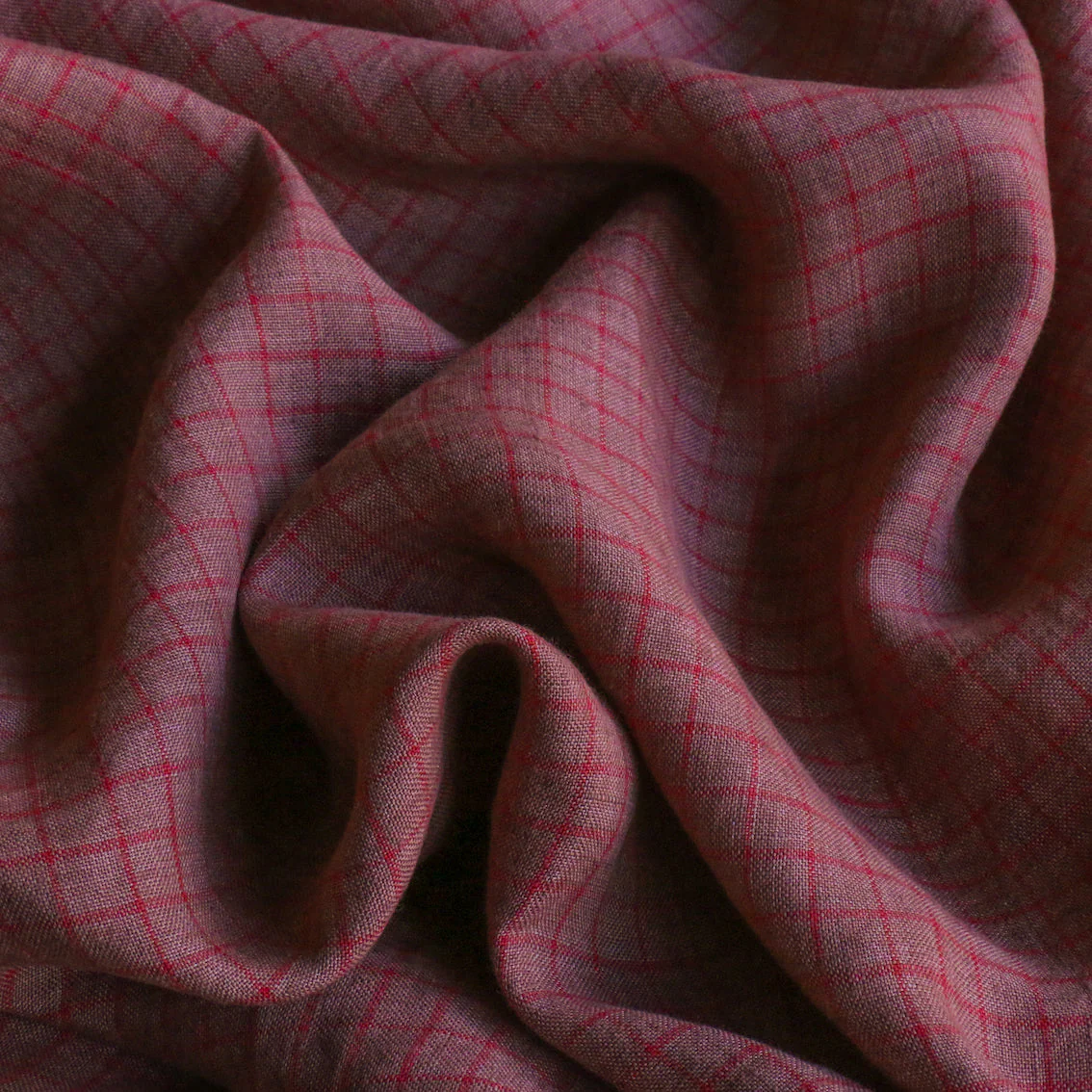Lottie Dusk/Lipstick Check Washed Linen - Image 2