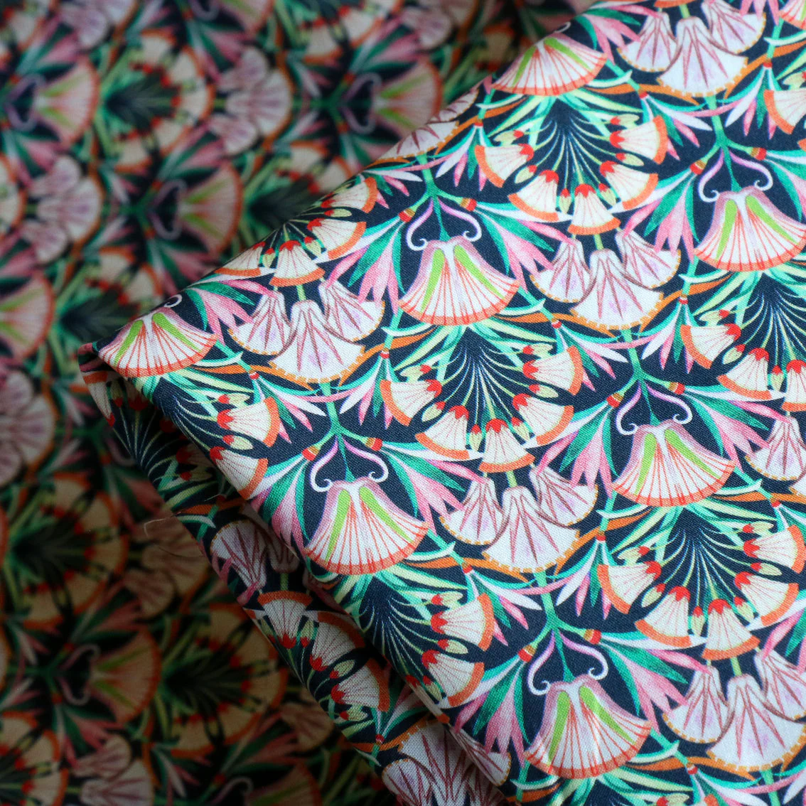 Lotus Love - Liberty Tana Lawnâ˘