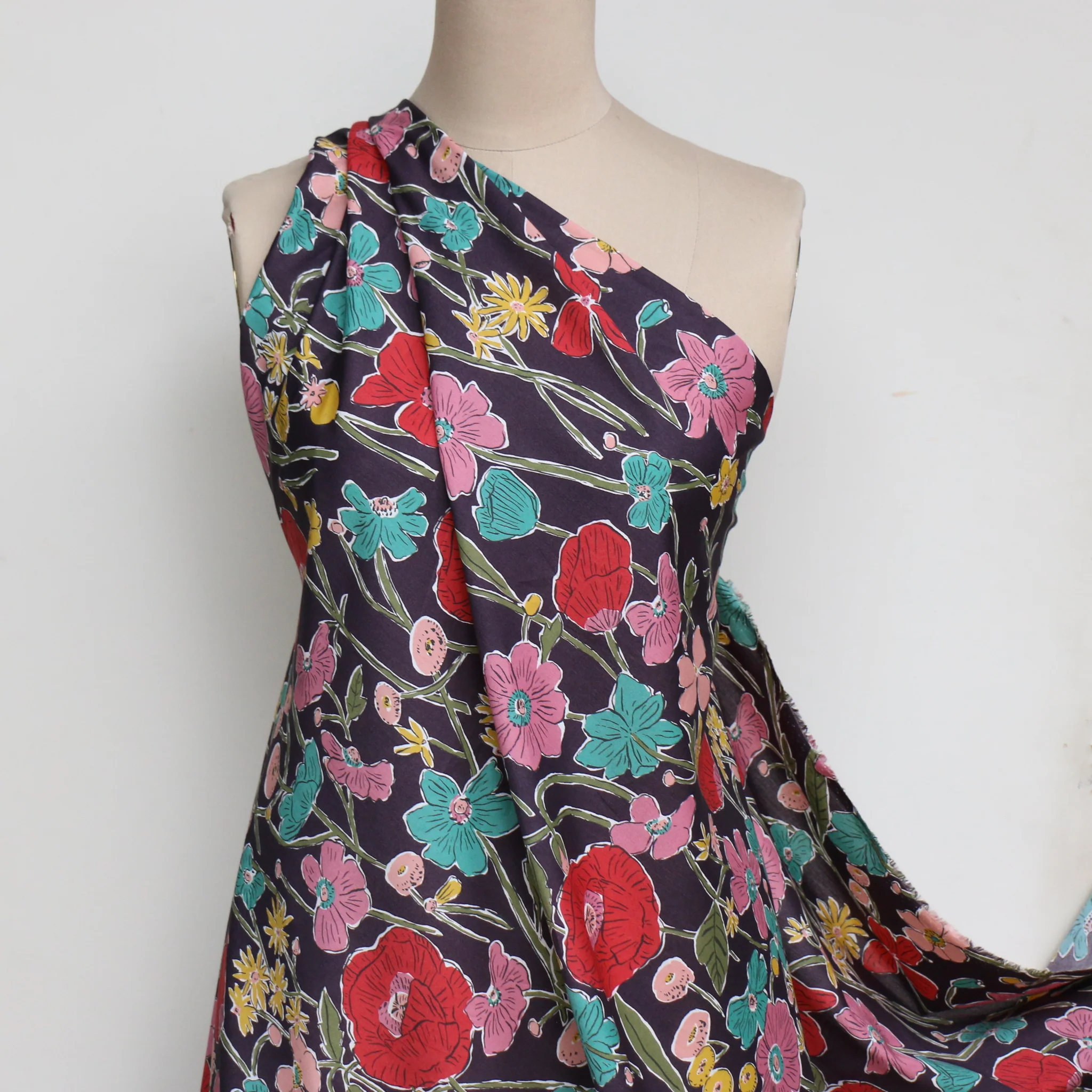 Louie's Meadow Aubergine - Liberty Tana Lawn™ - Image 5