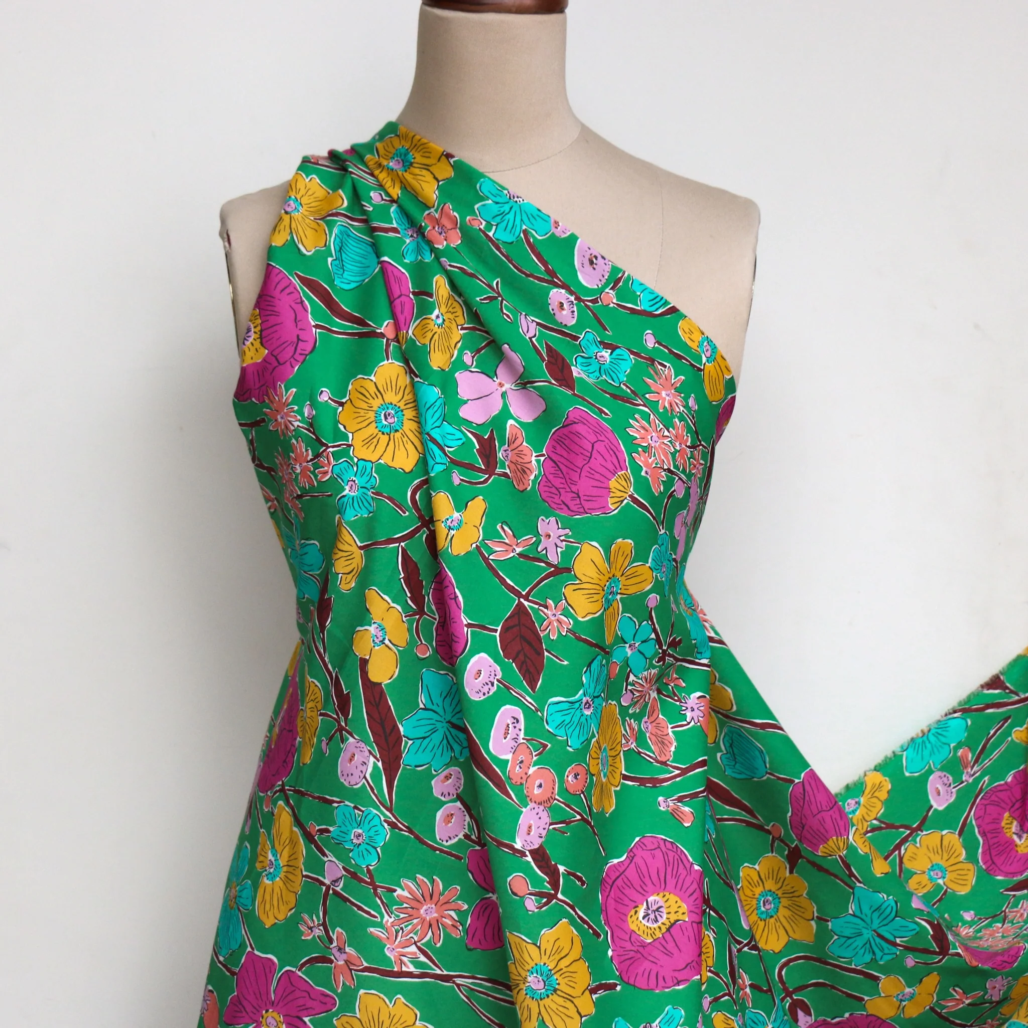 Louie's Meadow Green - Liberty Tana Lawn™ - Image 5