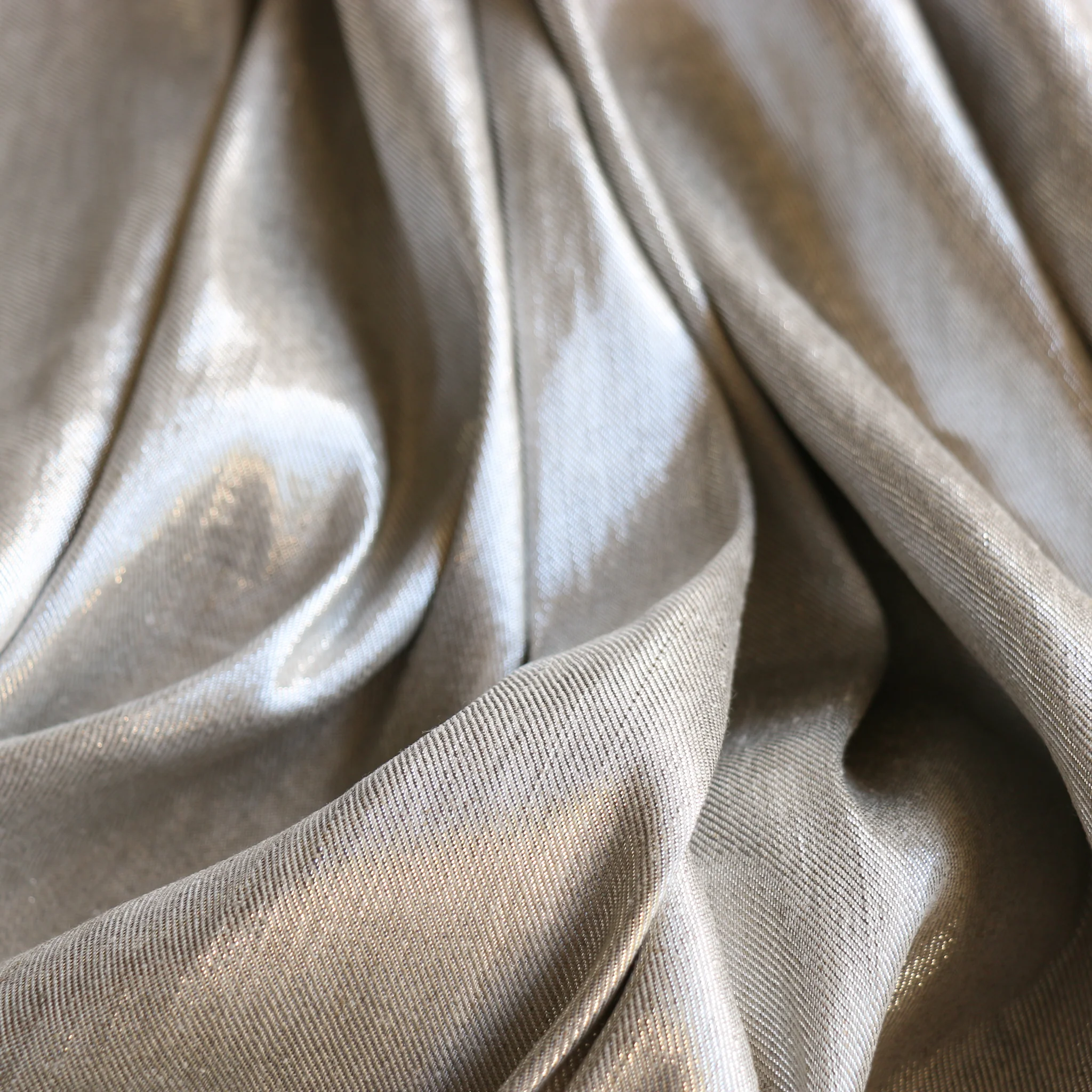 Lucida Silver - Linen/Lurex - Image 2