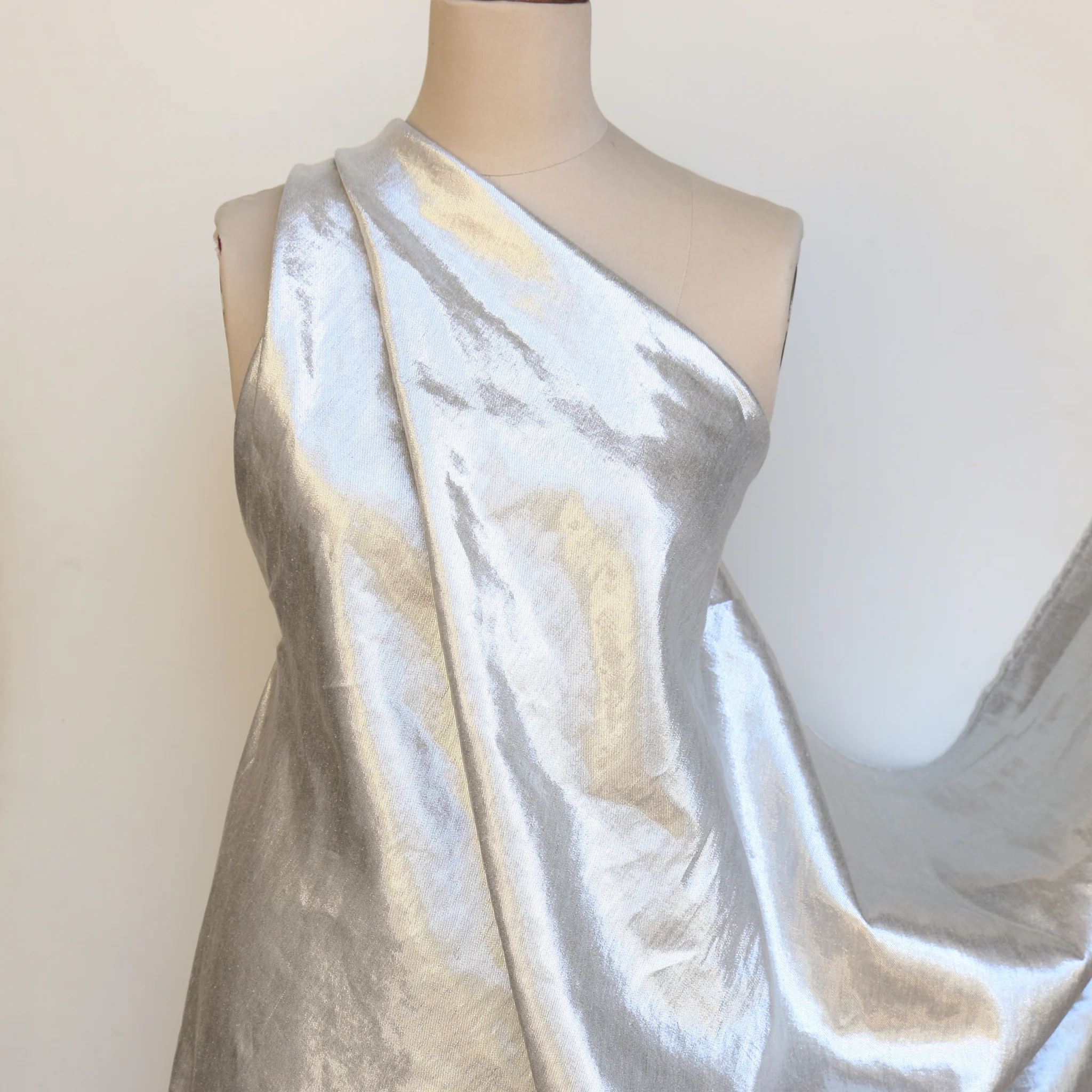Lucida Silver - Linen/Lurex - Image 3