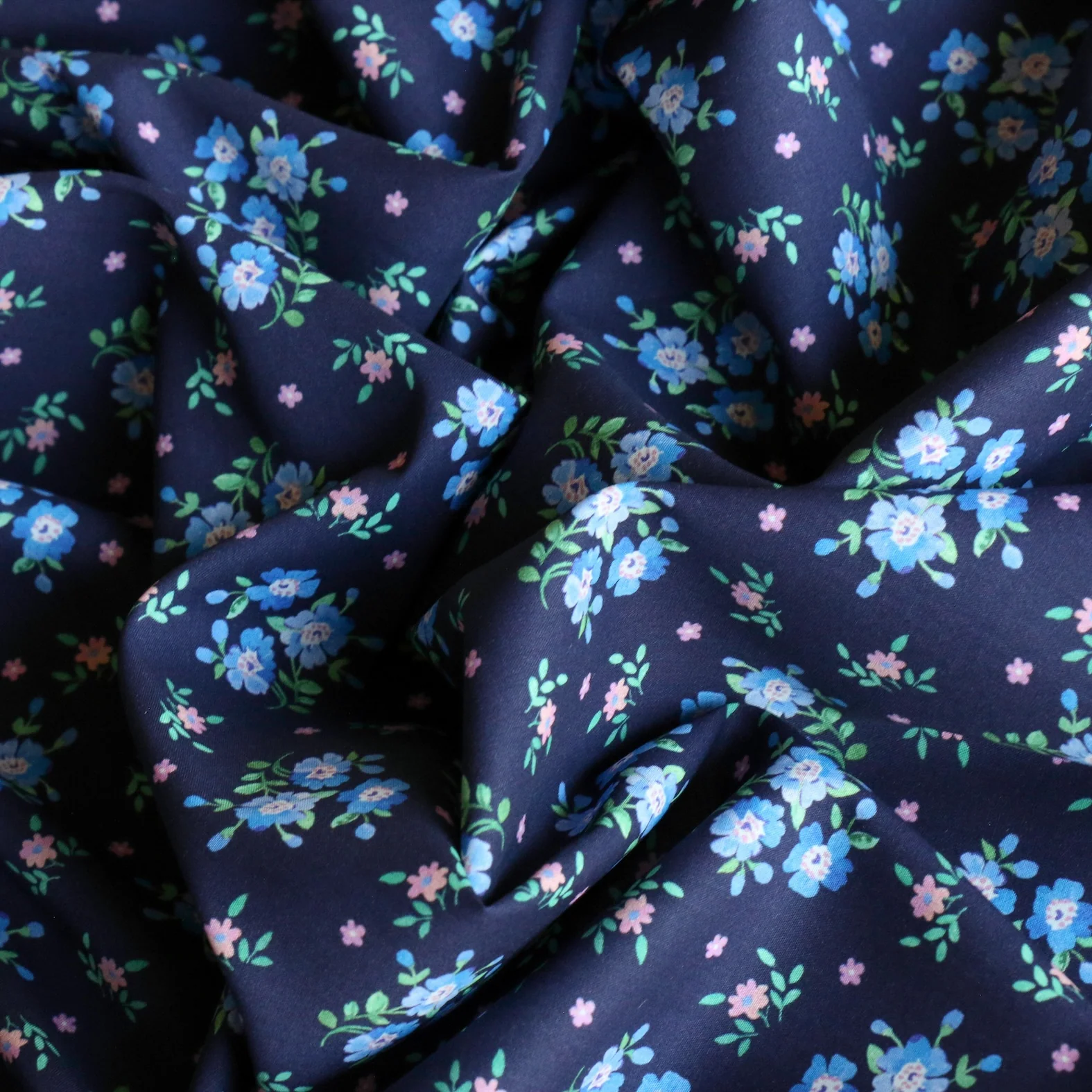 Magdalena Posy - Liberty Tana Lawn™ - Image 2