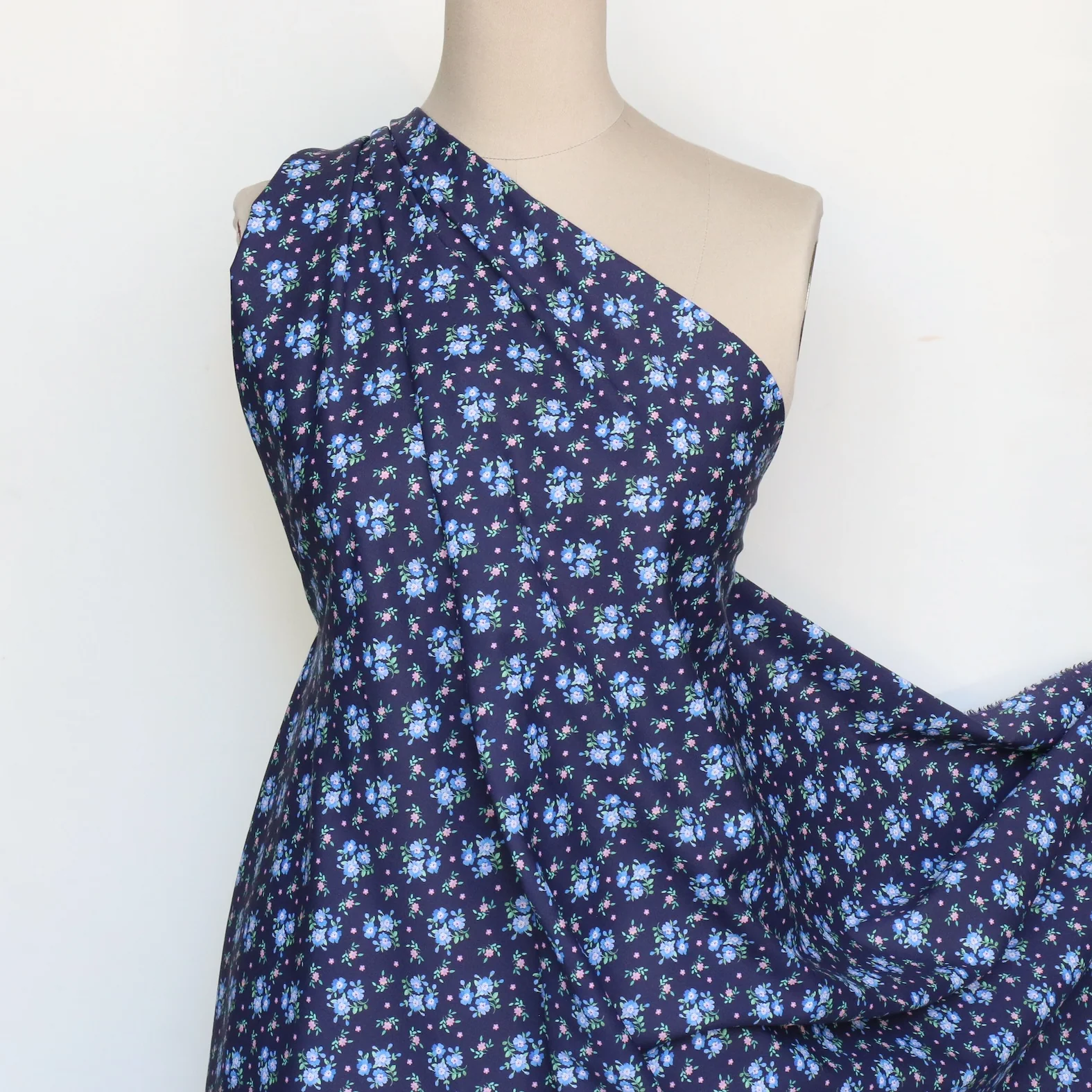 Magdalena Posy - Liberty Tana Lawn™ - Image 5