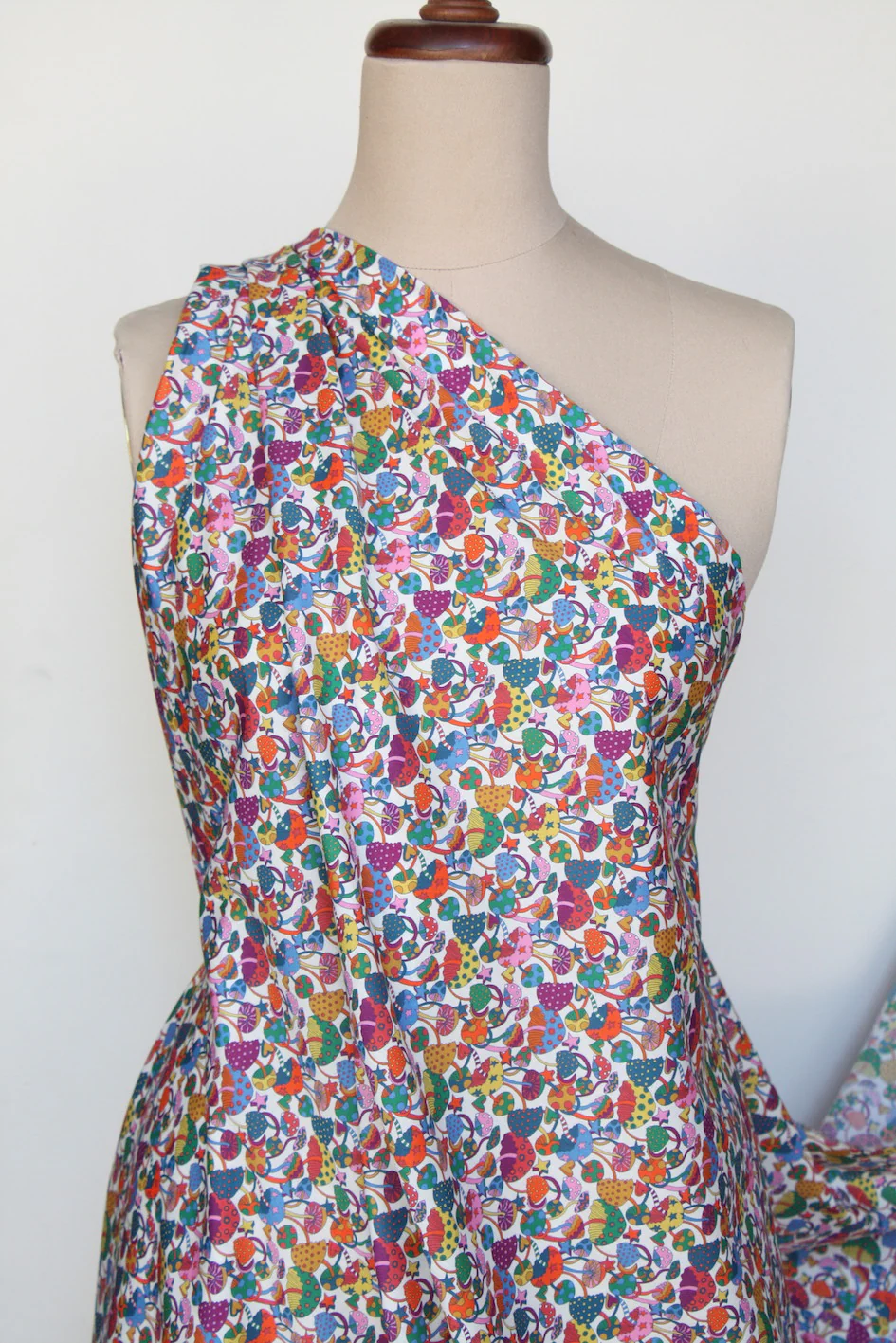 Magic - Liberty Tana Lawn⢠- Image 5