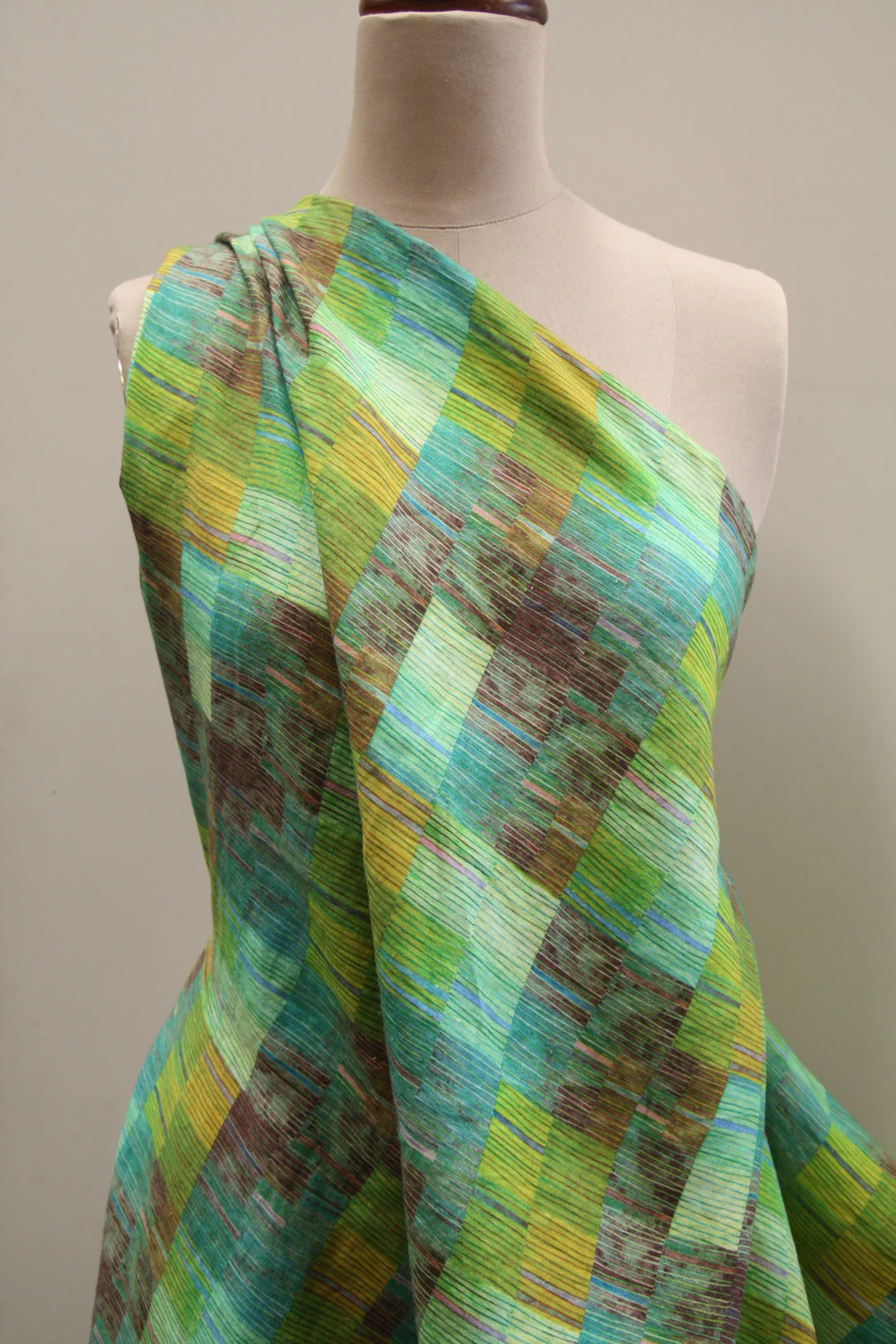 Marching Stripes Washed Printed Linen - Image 5