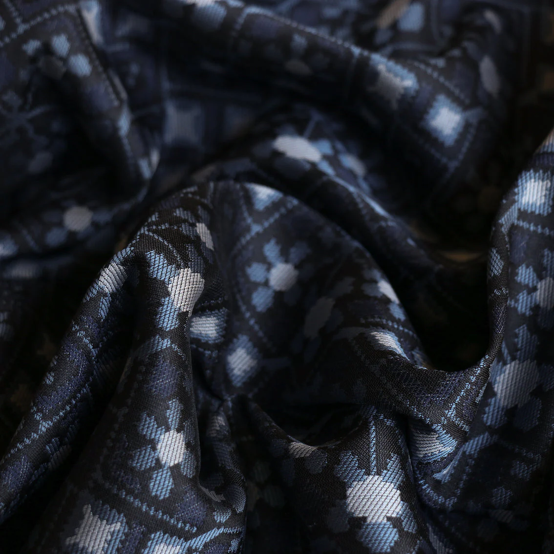 Matera Navy Jacquard - Image 2