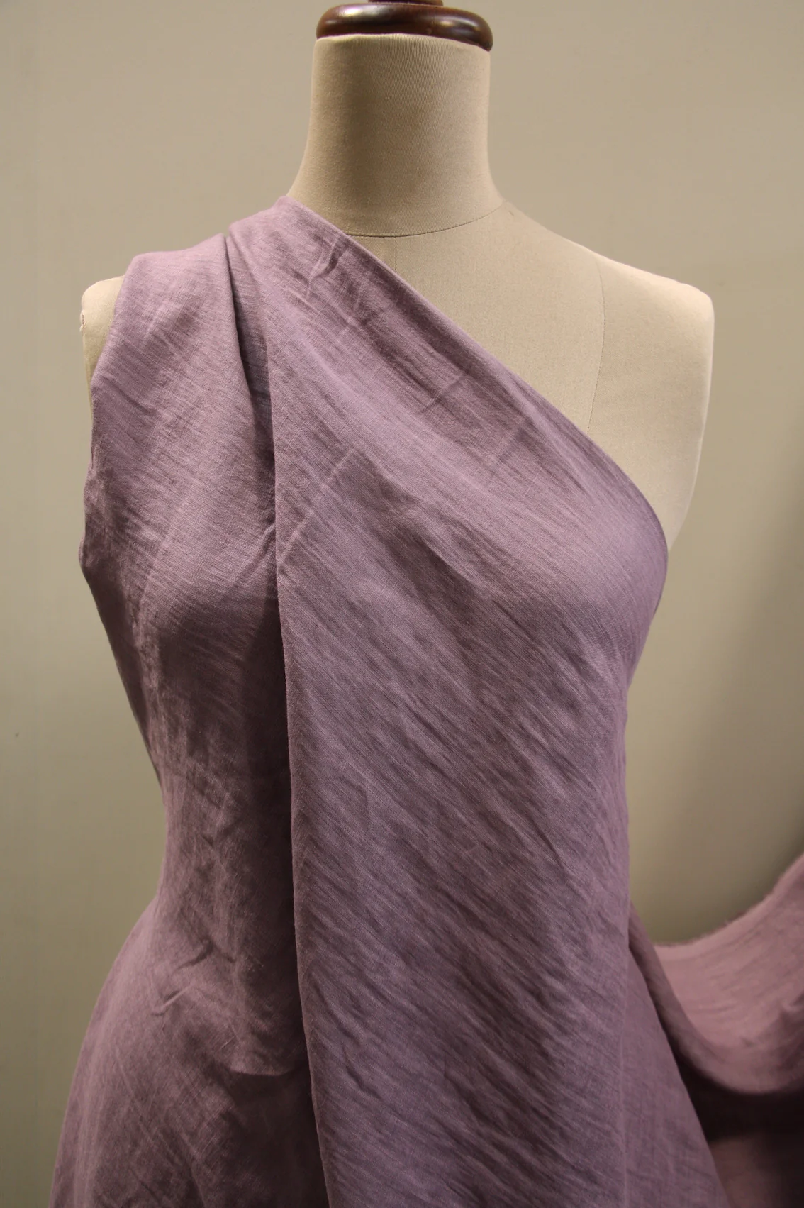 Mauve Hanky Linen - Image 3