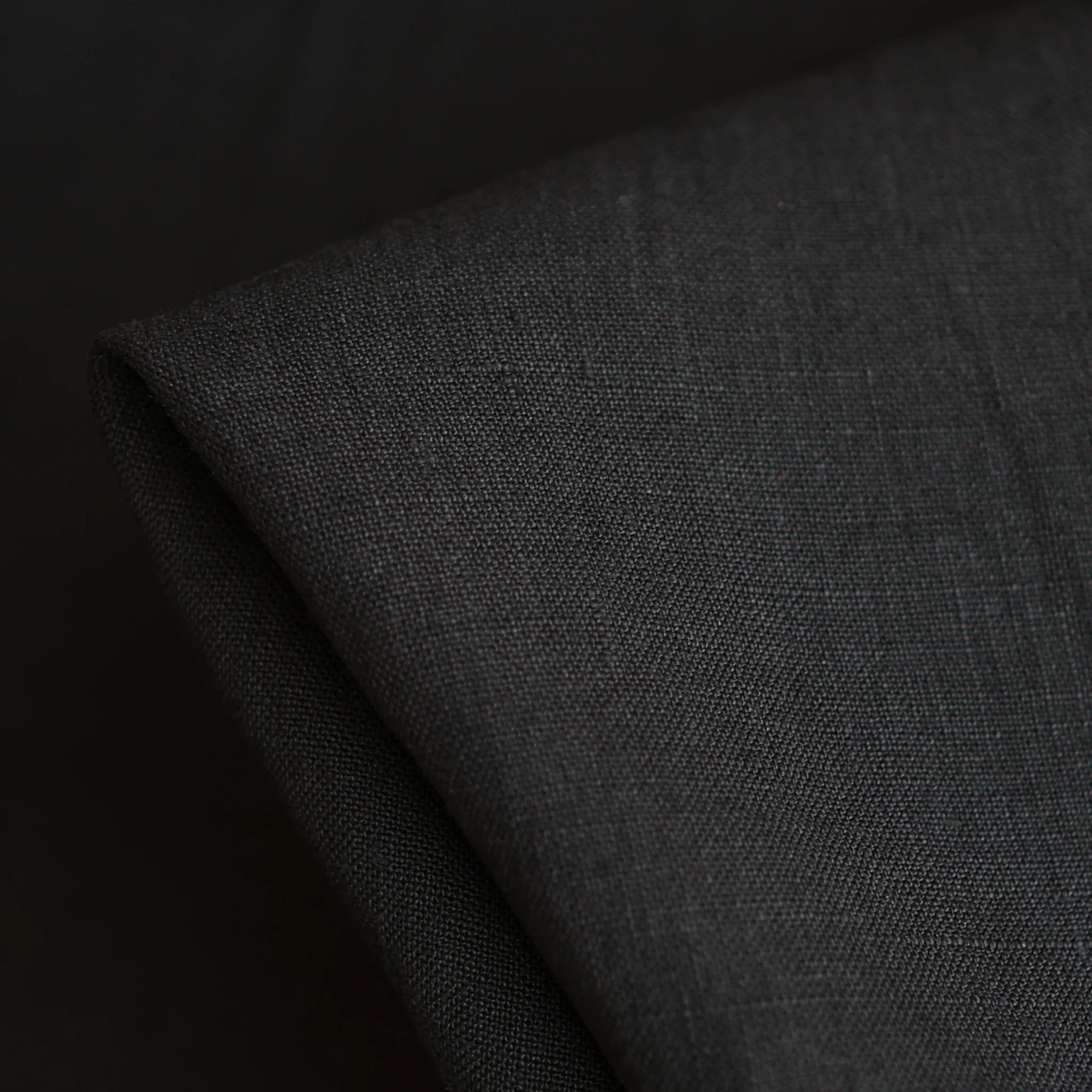 Maya Nero Hemp - Sandwashed Finish