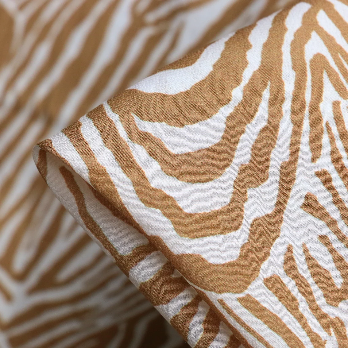 Maze Camel Silk CDC