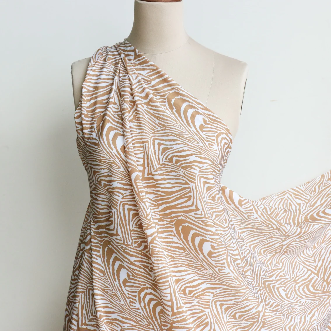 Maze Camel Silk CDC - Image 5