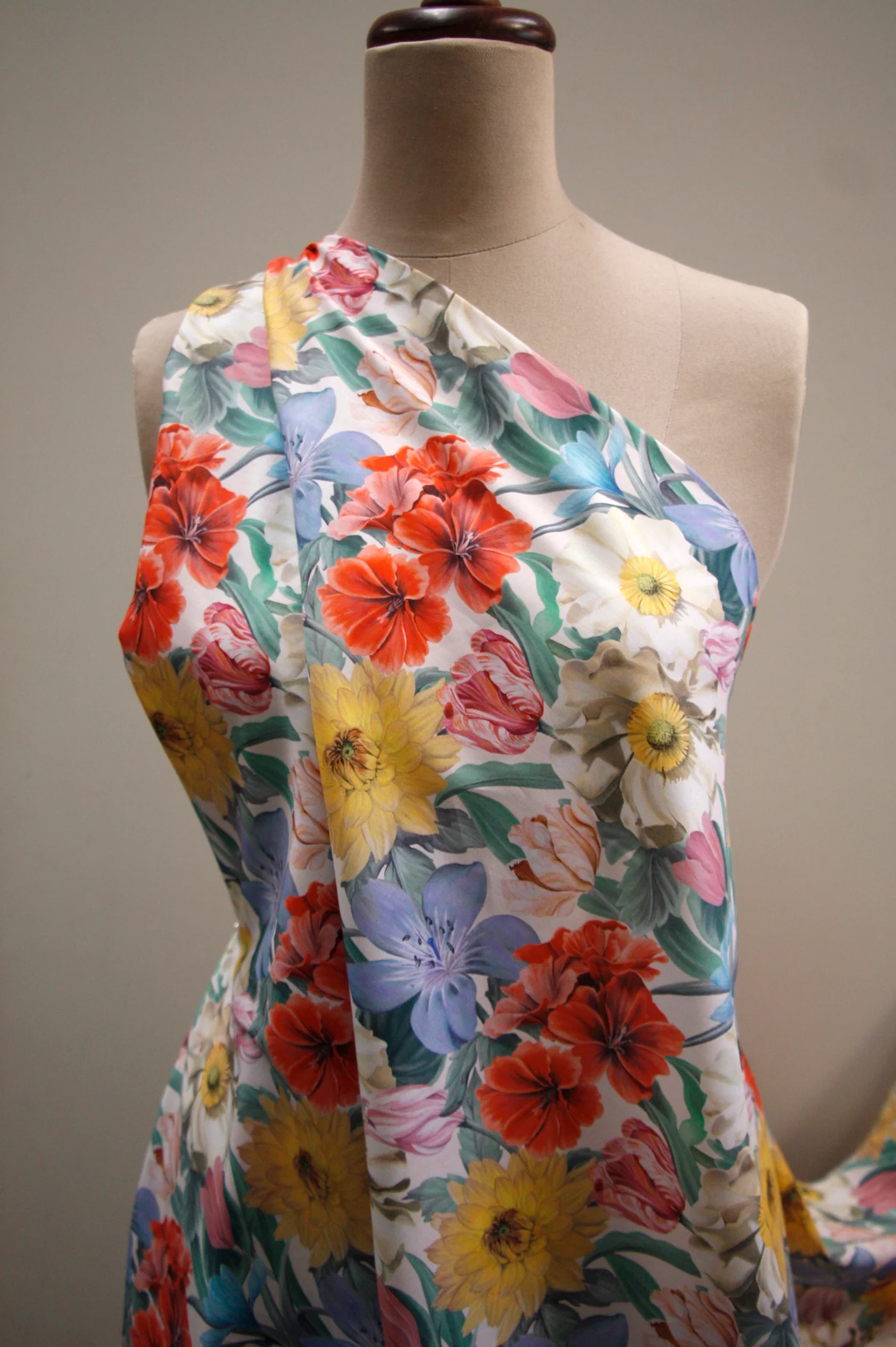Meadow Melody White - Liberty Of London - Image 5