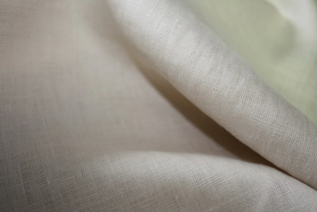 Medium Ivory - Enzyme Washed Linen
