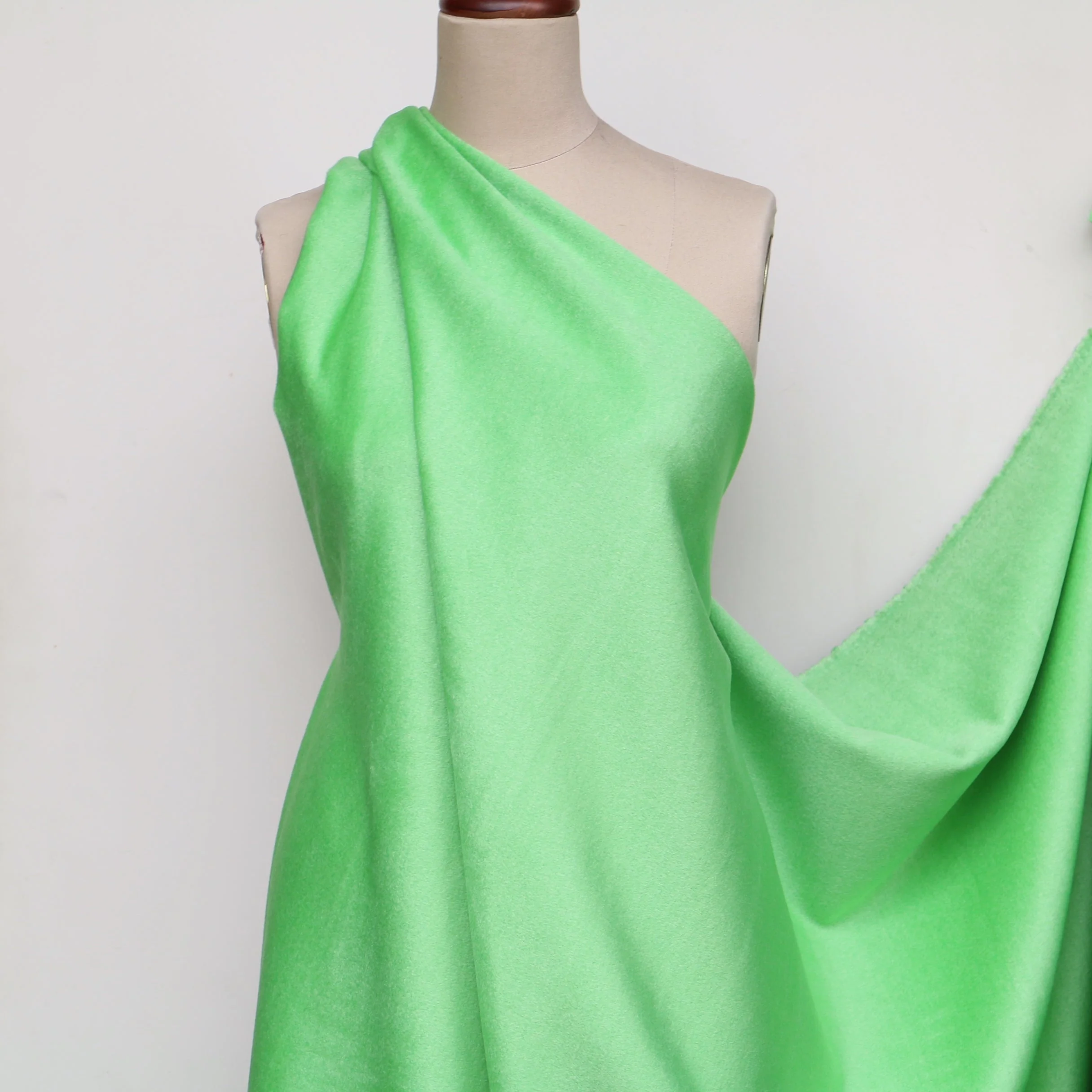 Mela Wool/Cashmere/Bamboo Coating - Image 4