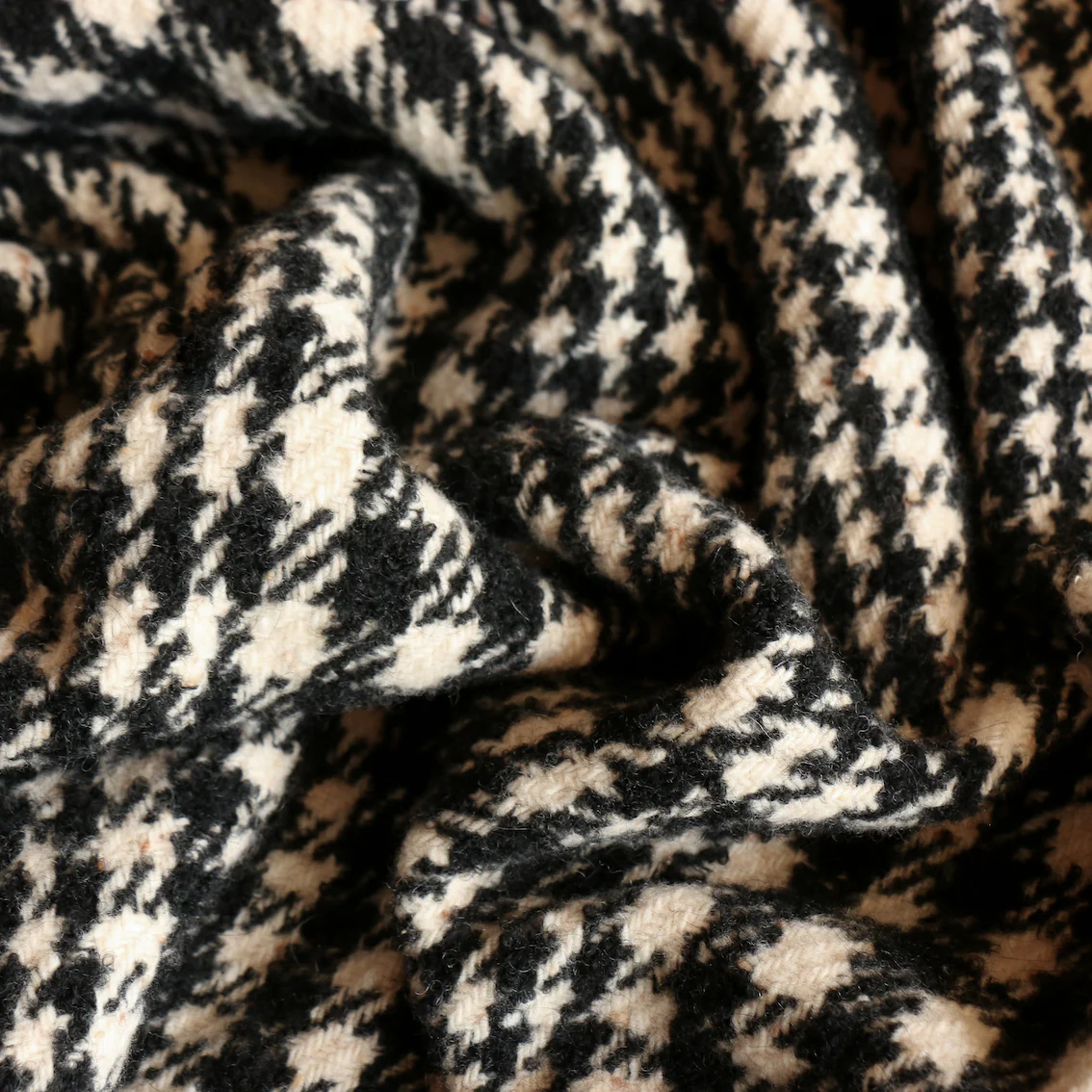Melding Ebony & Ivory Coating - Image 2