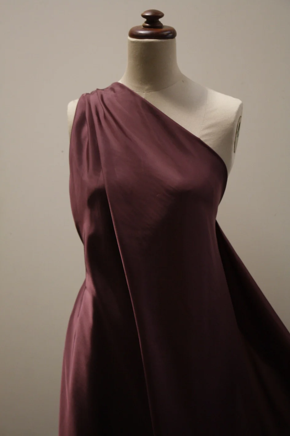 Merlot Rayon Lining - Image 2