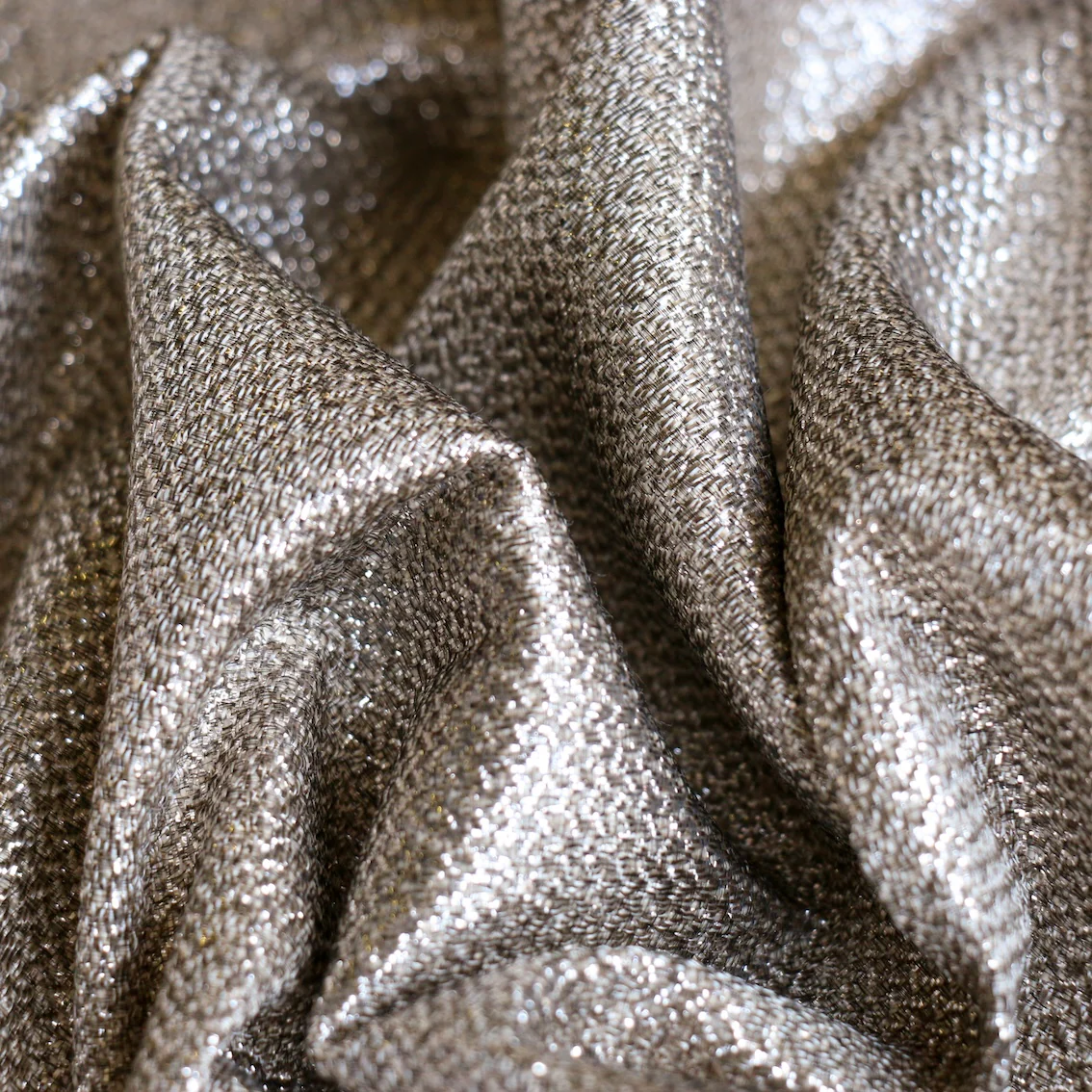 Mesmerise Gold - Image 2