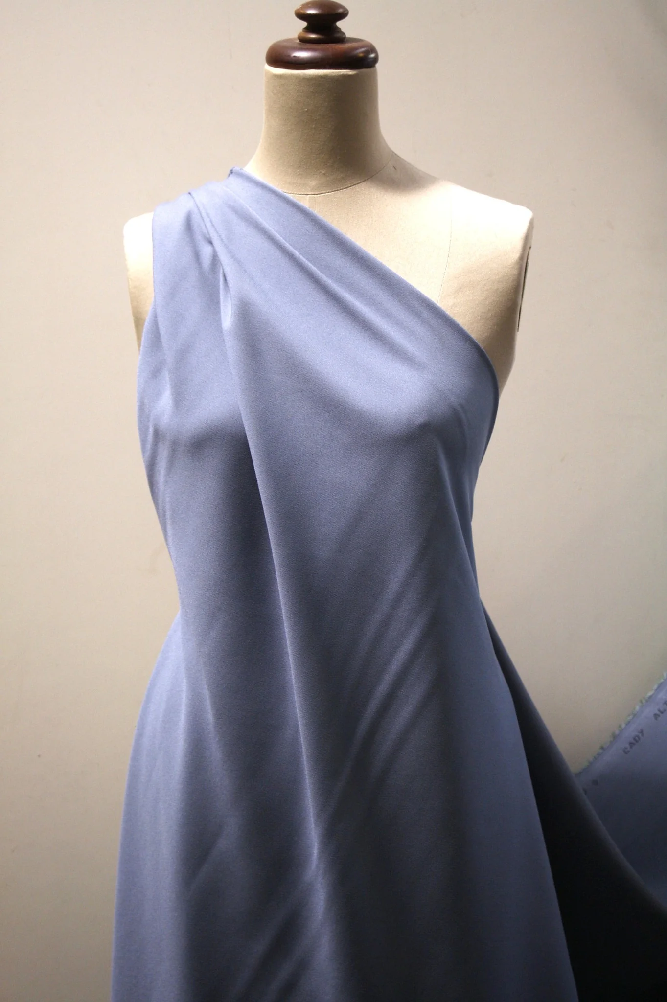 Metallo Cady Crepe - Image 4