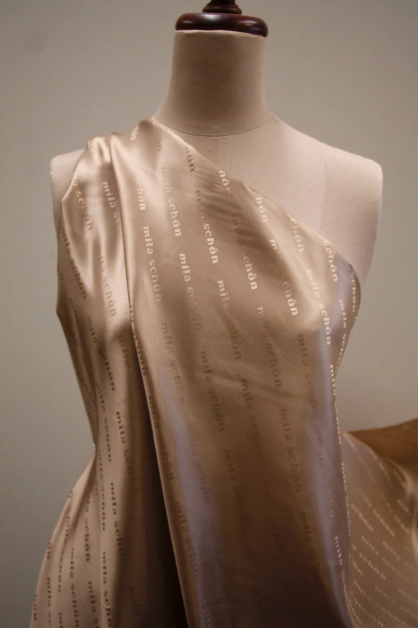 Mila Oro - Fancy Lining (140cm wide) - Image 3