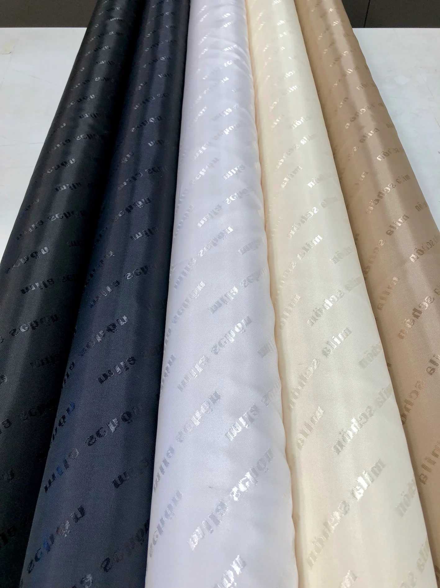 Mila Oro - Fancy Lining (140cm wide) - Image 4