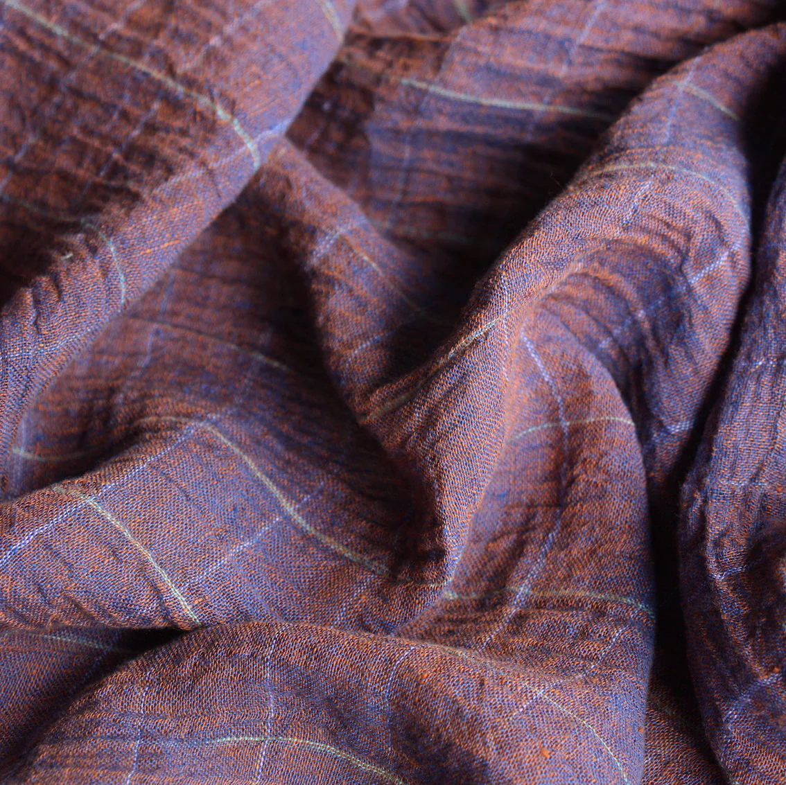 Milos Rust Crinkle Linen - Image 2