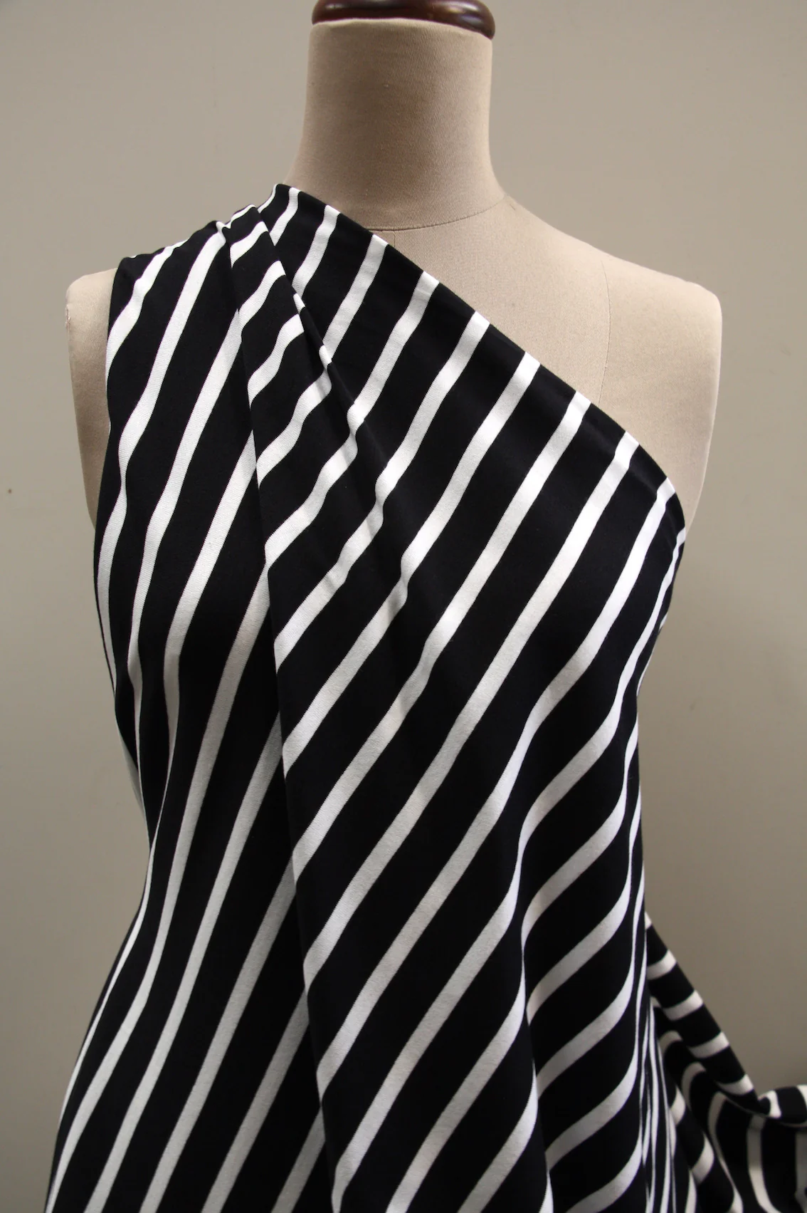 Mimasu Wide Line - Black/White - Image 4