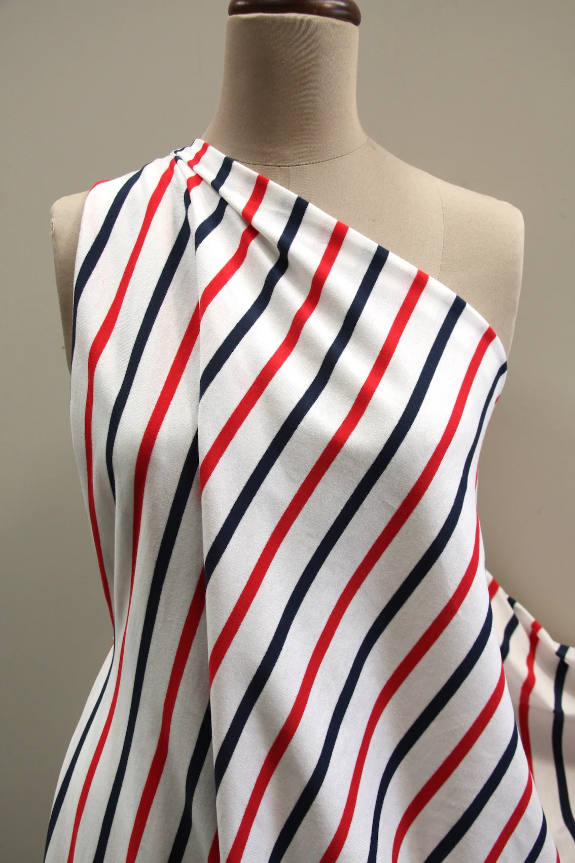 Mimasu Wide Line - Navy/Red Stripe - Image 4