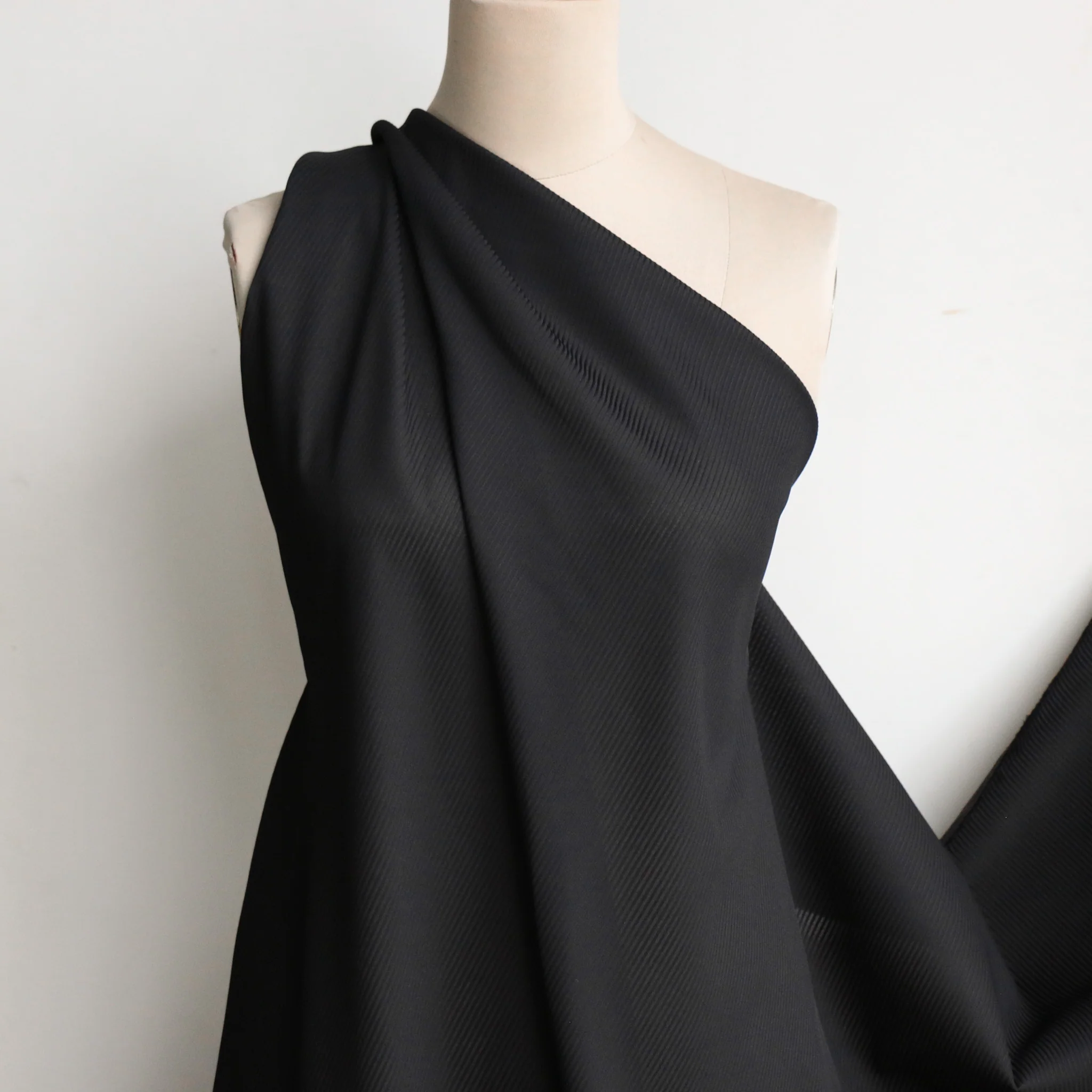 Mirella Noir Voile - Image 4