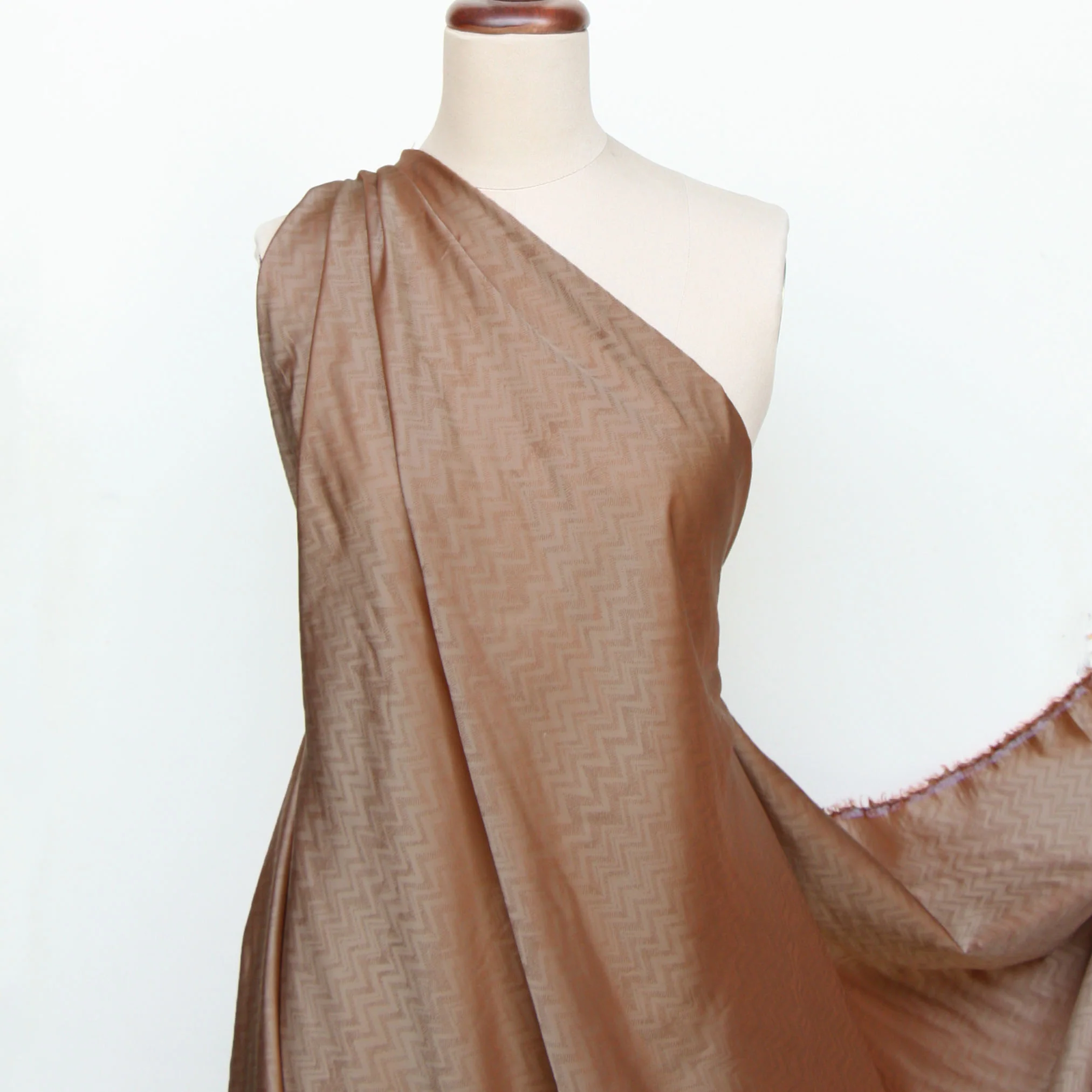 Missing Toffee Fancy Lining - Image 5