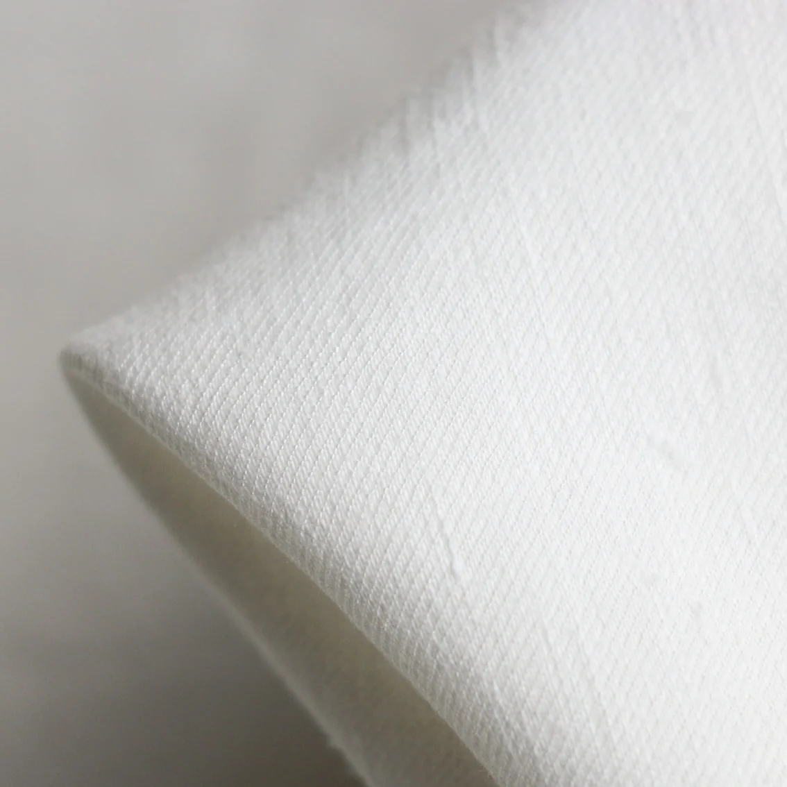 Misty Twill White