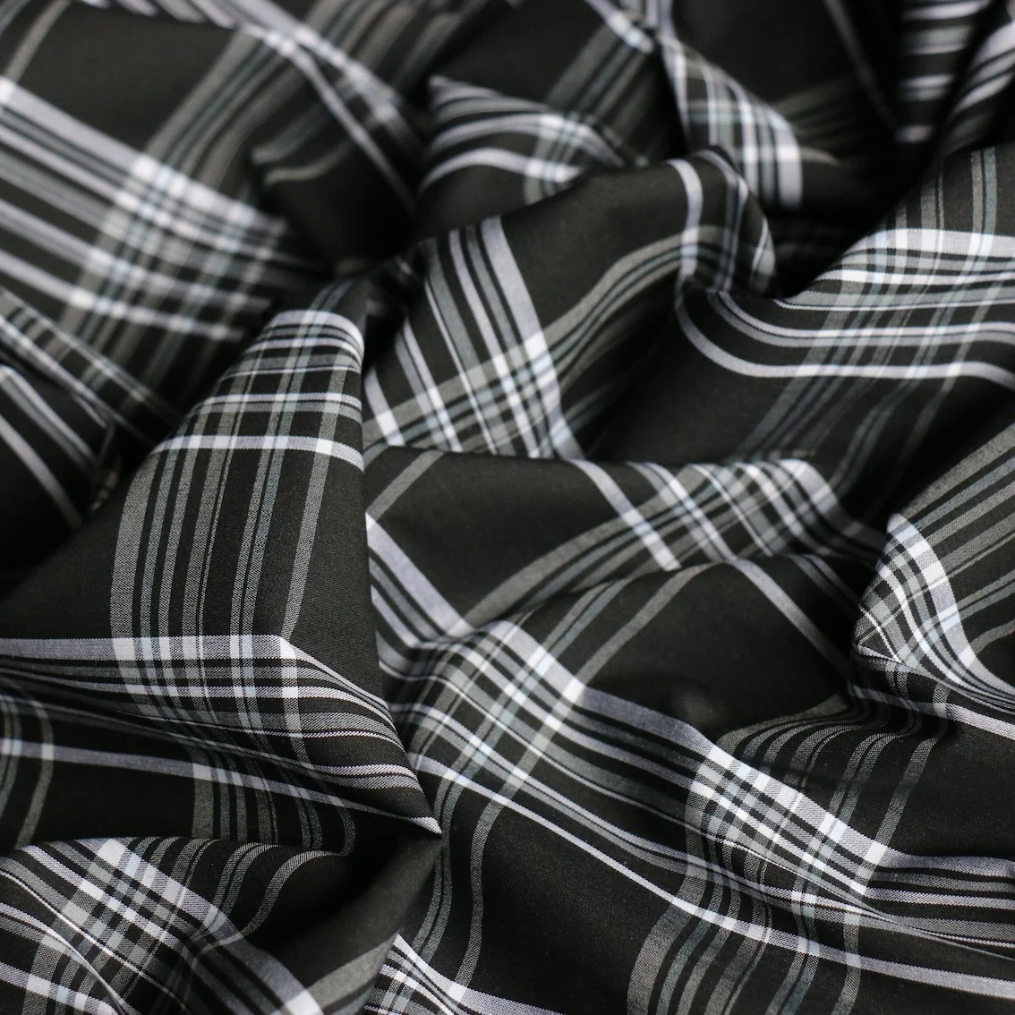 Monte Nero Check Shirting - Image 2
